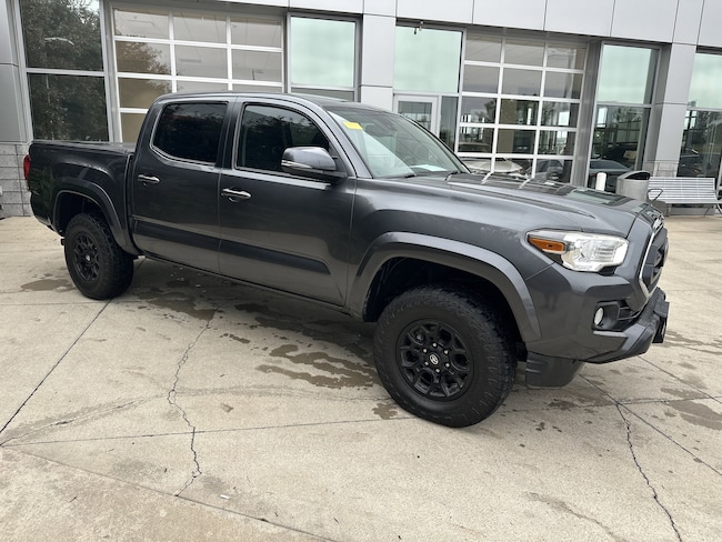 2021 Toyota Tacoma 4WD SR5 Pickup