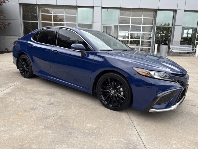 2024 Toyota Camry Hybrid XSE Sedan