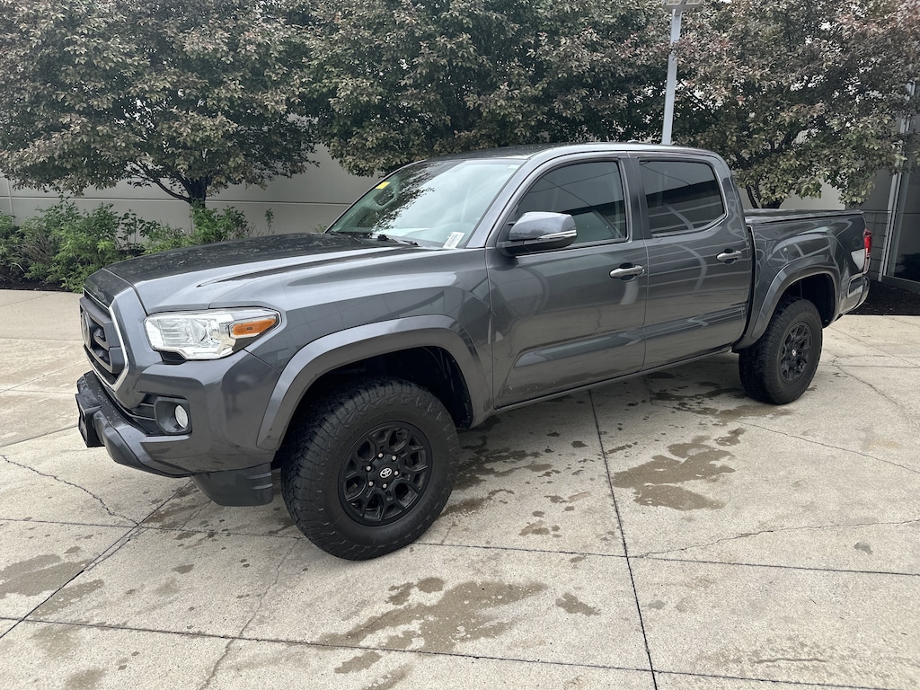 Used 2021 Toyota Tacoma 4WD SR5 Pickup