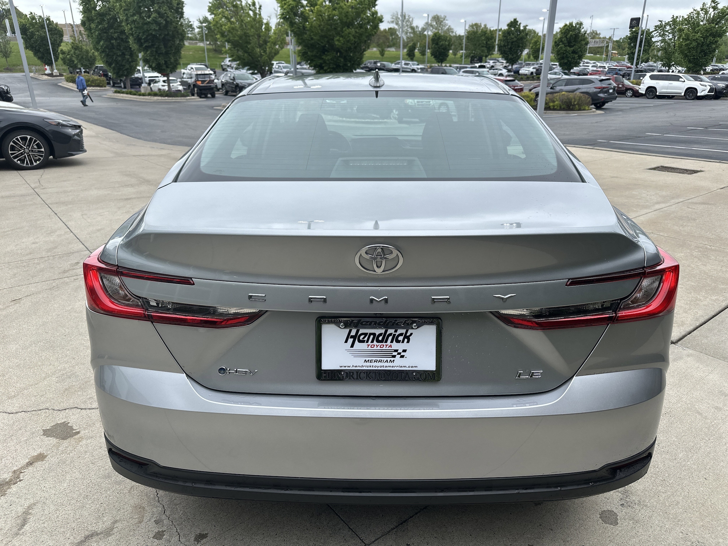 2025 Toyota Camry LE photo 3