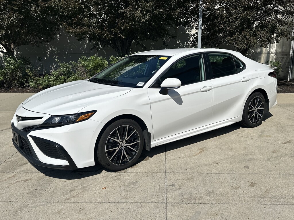 Certified 2024 Toyota Camry SE Sedan
