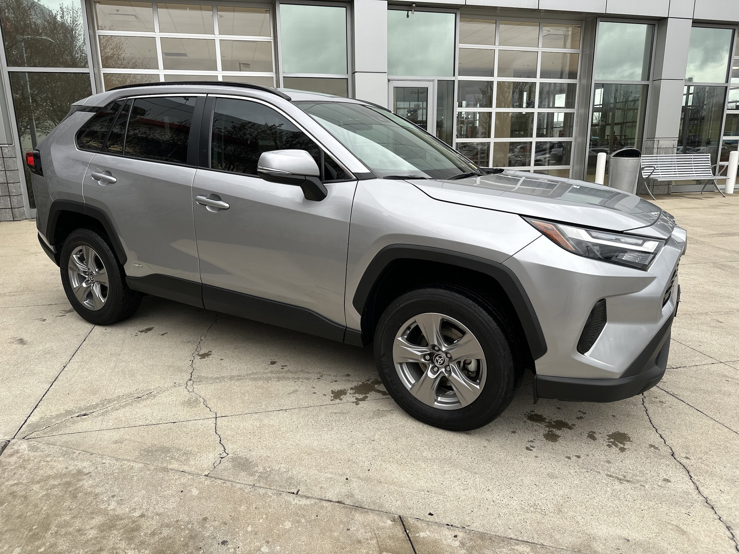 Certified 2025 Toyota RAV4 XLE with VIN 4T3RWRFV7SU170965 for sale in Kansas City