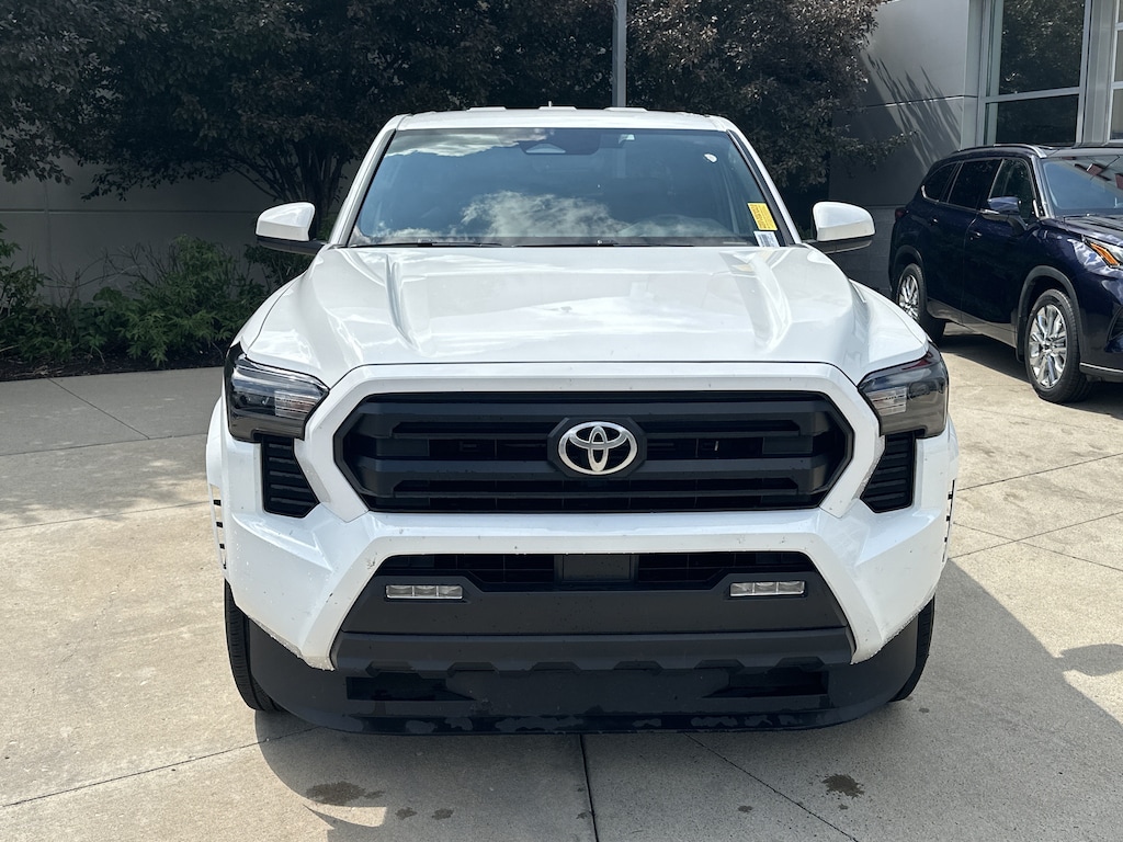 Certified 2025 Toyota Tacoma 4WD SR5 Pickup