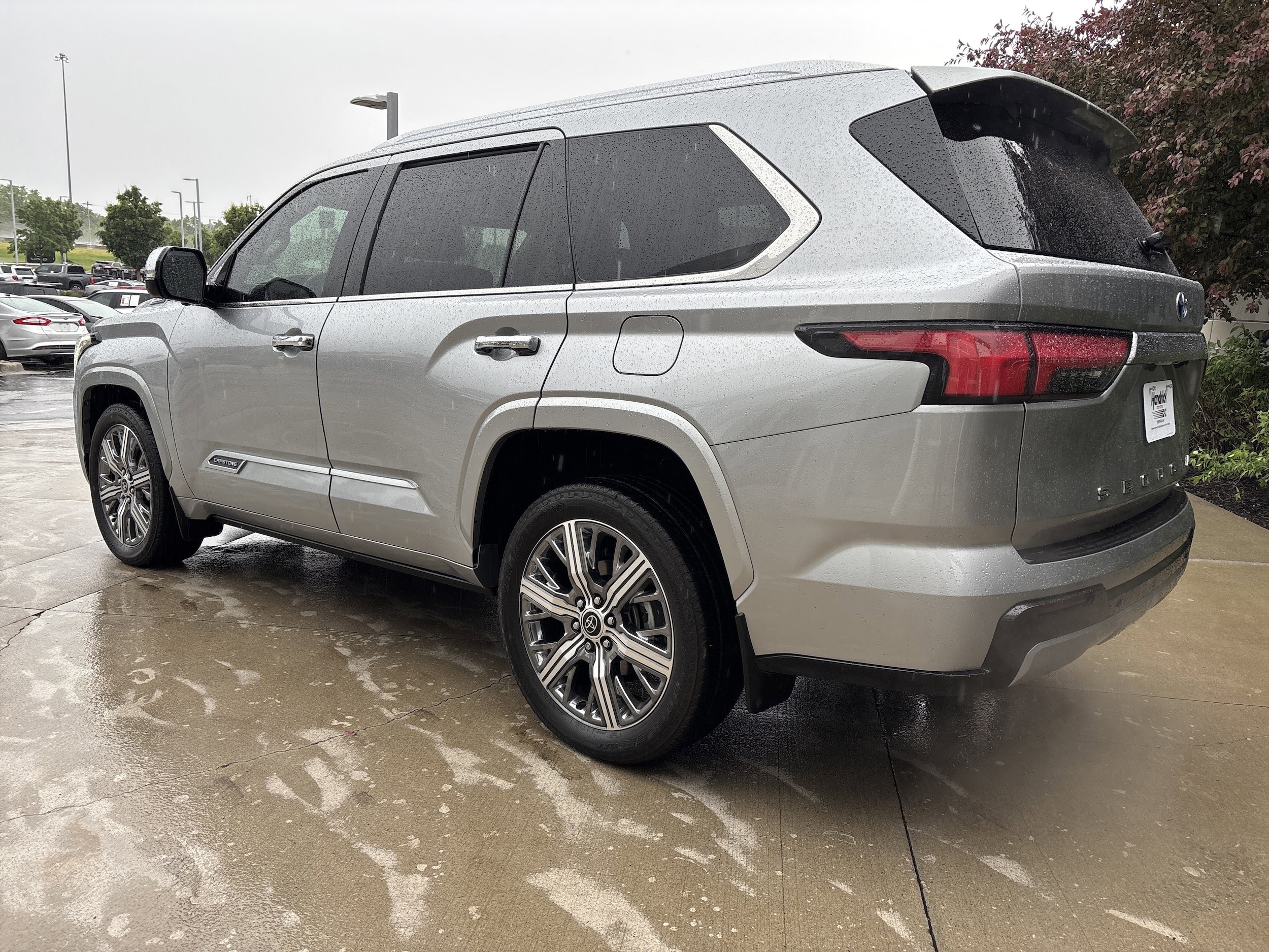 2024 Toyota Sequoia Capstone photo 6