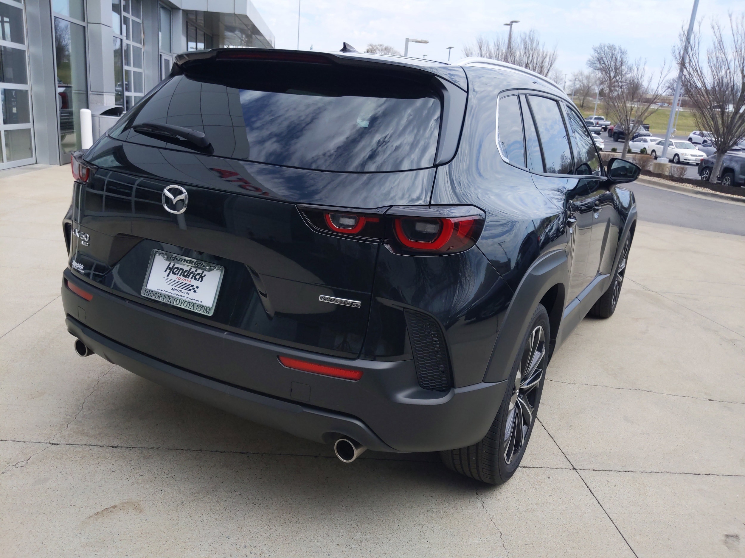 2025 Mazda CX-50 2.5 S Premium Plus Package photo 4