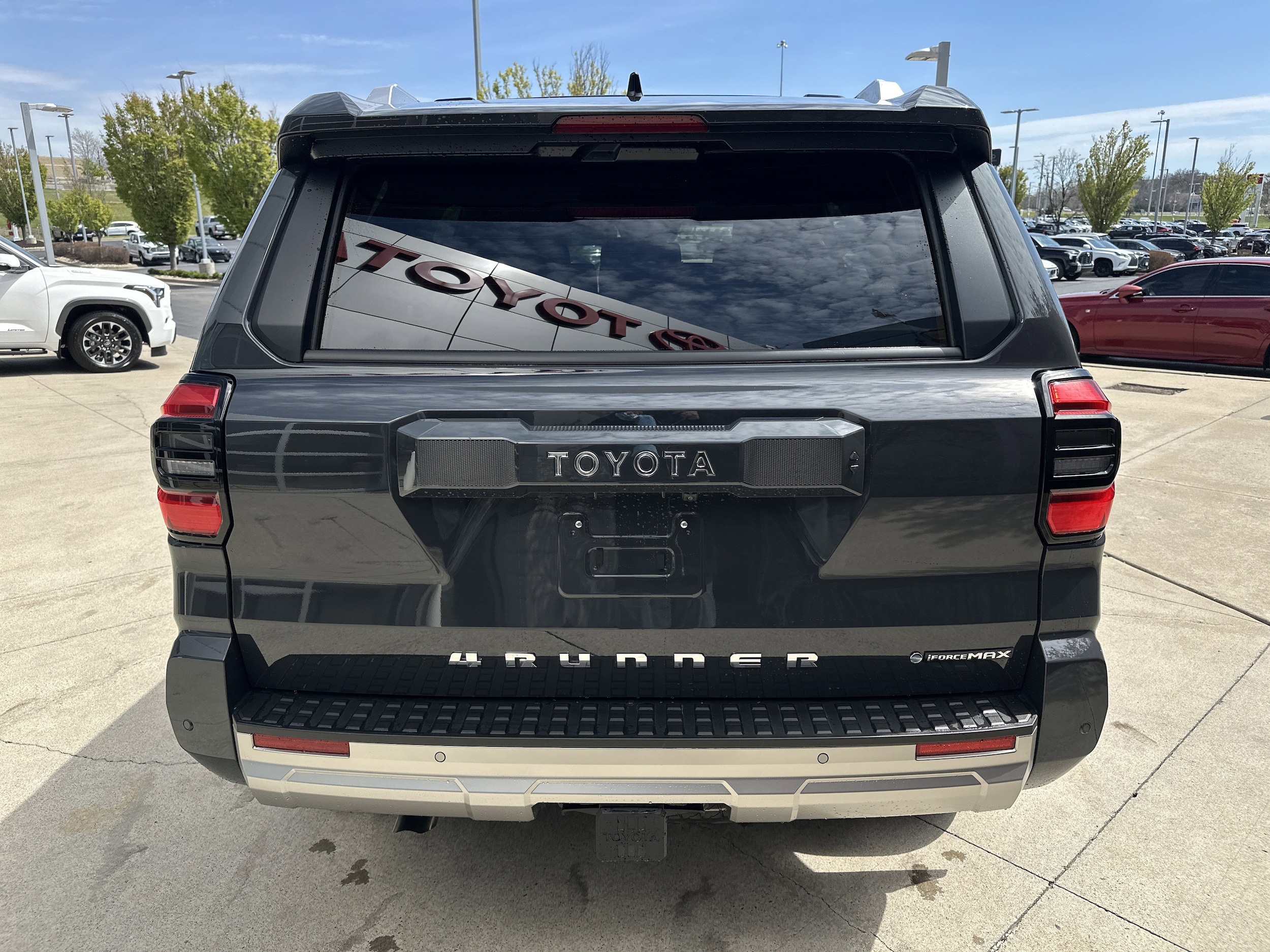2025 Toyota 4Runner Hybrid Limited photo 3