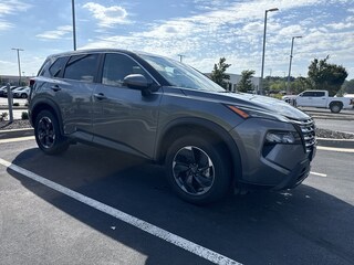 2024 Nissan Rogue SV SUV