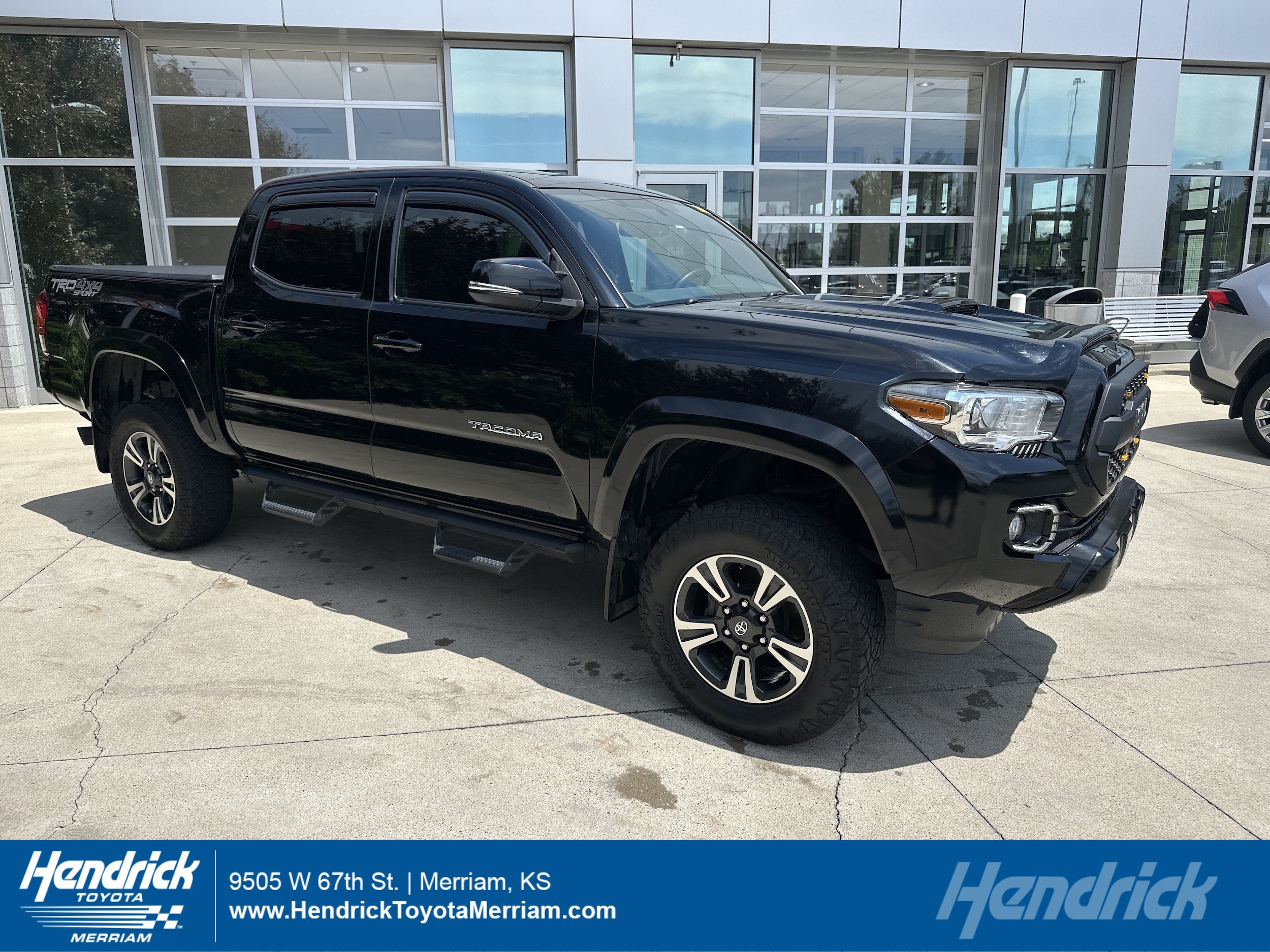 Toyota Tacoma TRD Sport