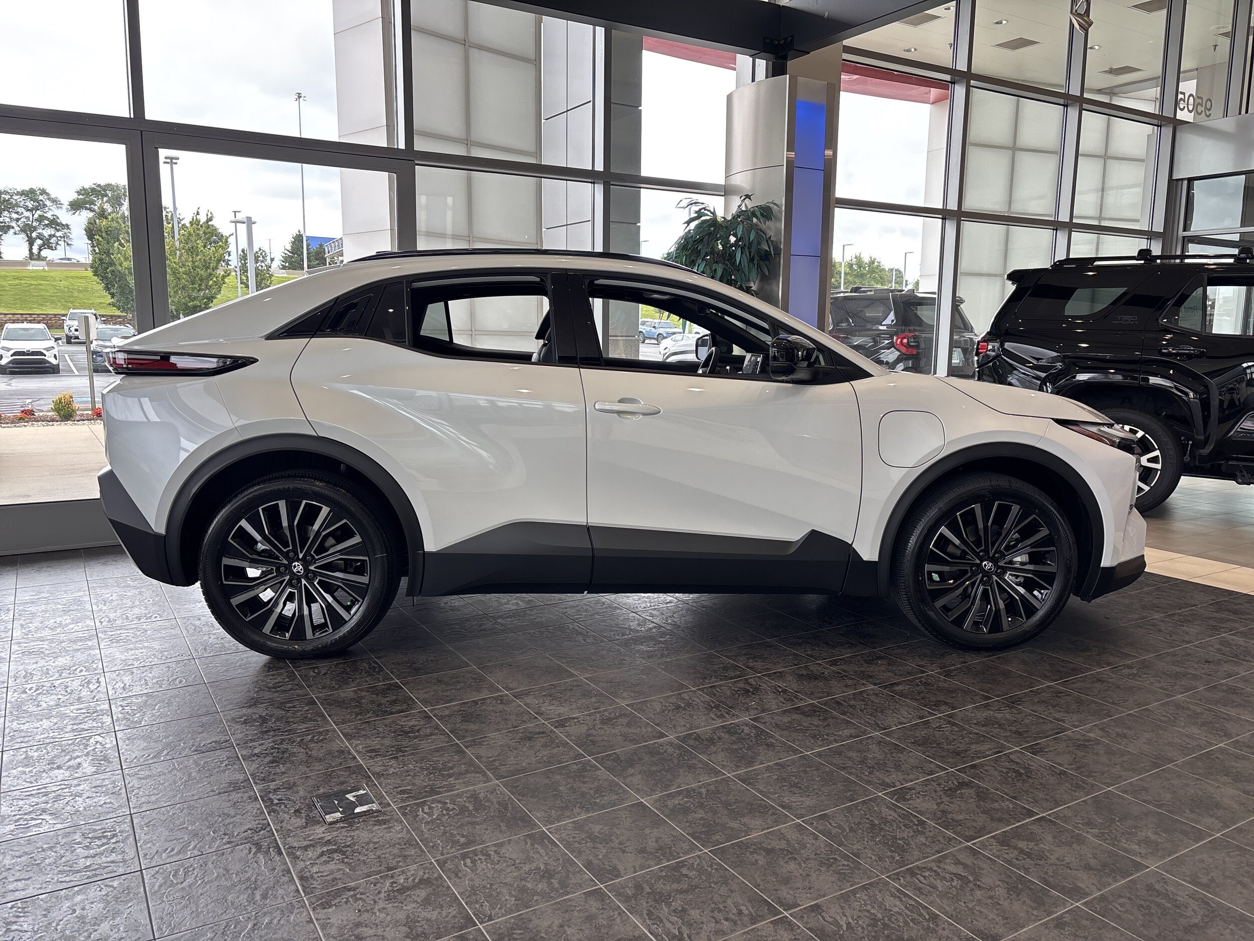 Toyota C-HR XSE