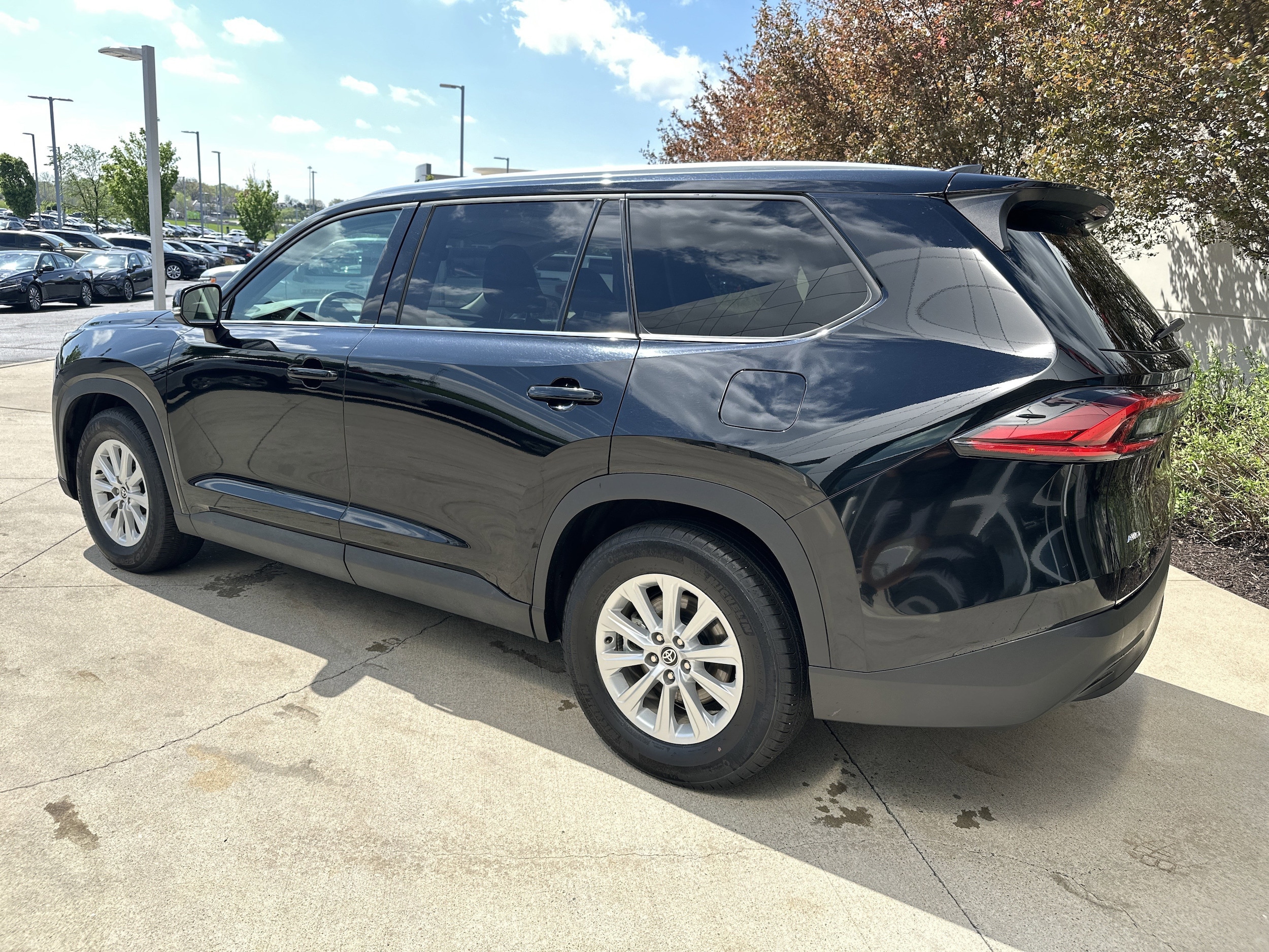 2025 Toyota Grand Highlander XLE photo 6