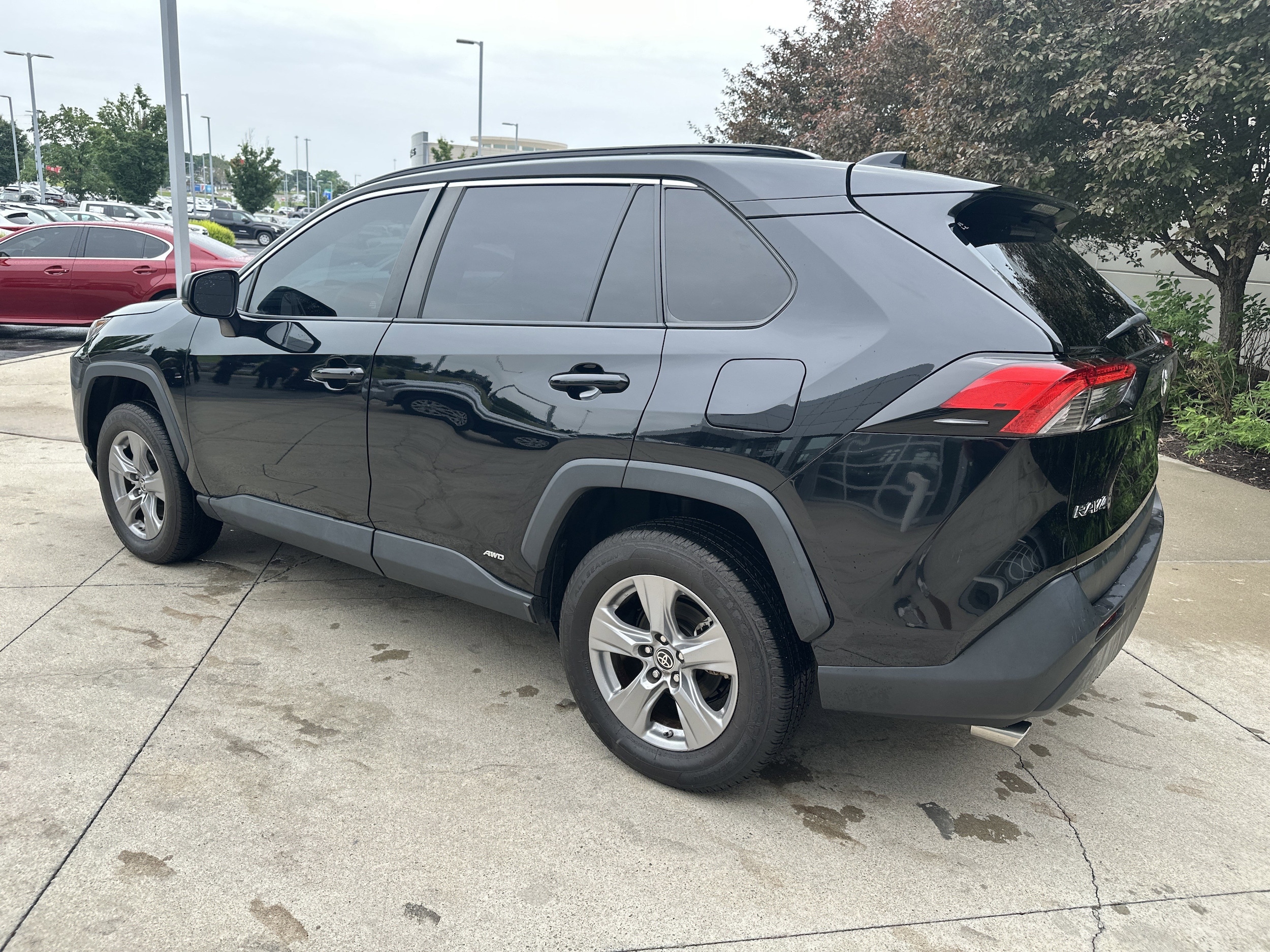 Toyota RAV4 Hybrid LE