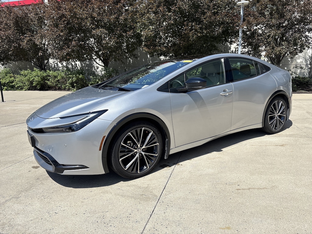 Certified 2024 Toyota Prius XLE Hatchback