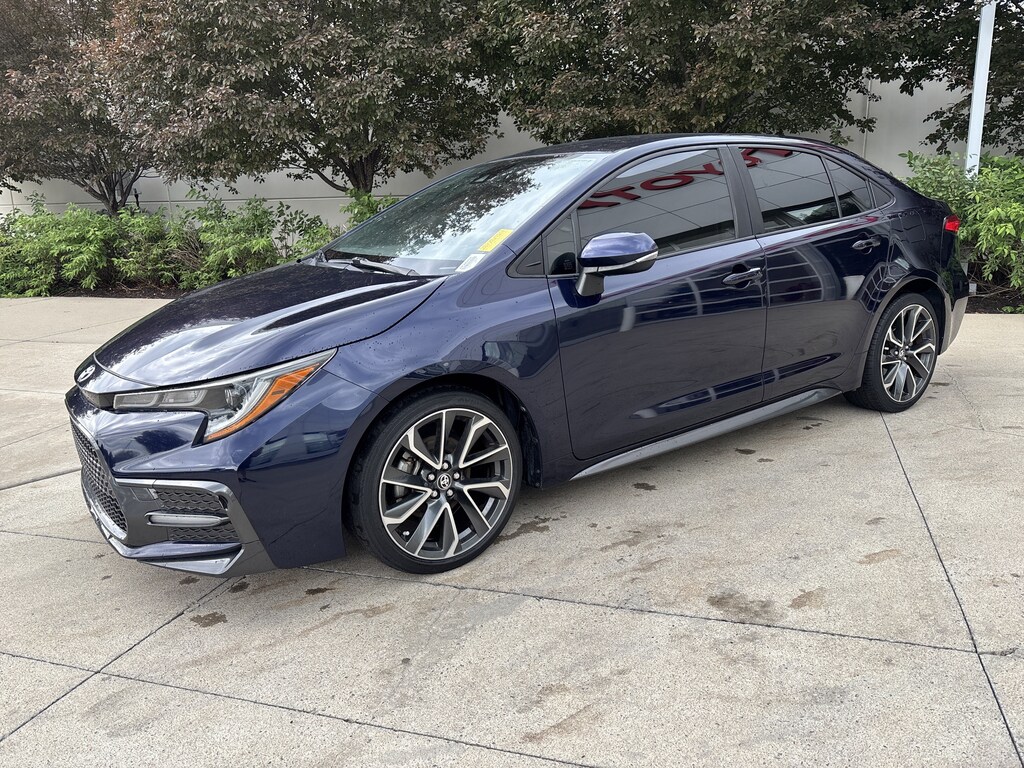 Used 2021 Toyota Corolla SE Sedan