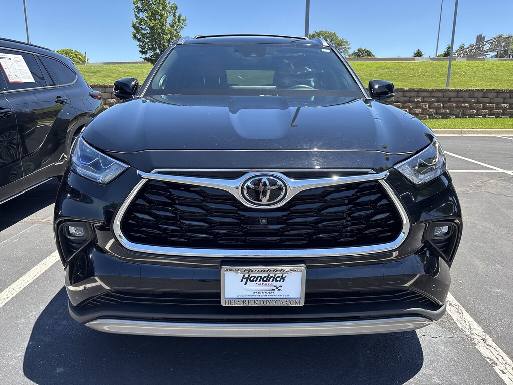 Certified 2023 Toyota Highlander Platinum SUV