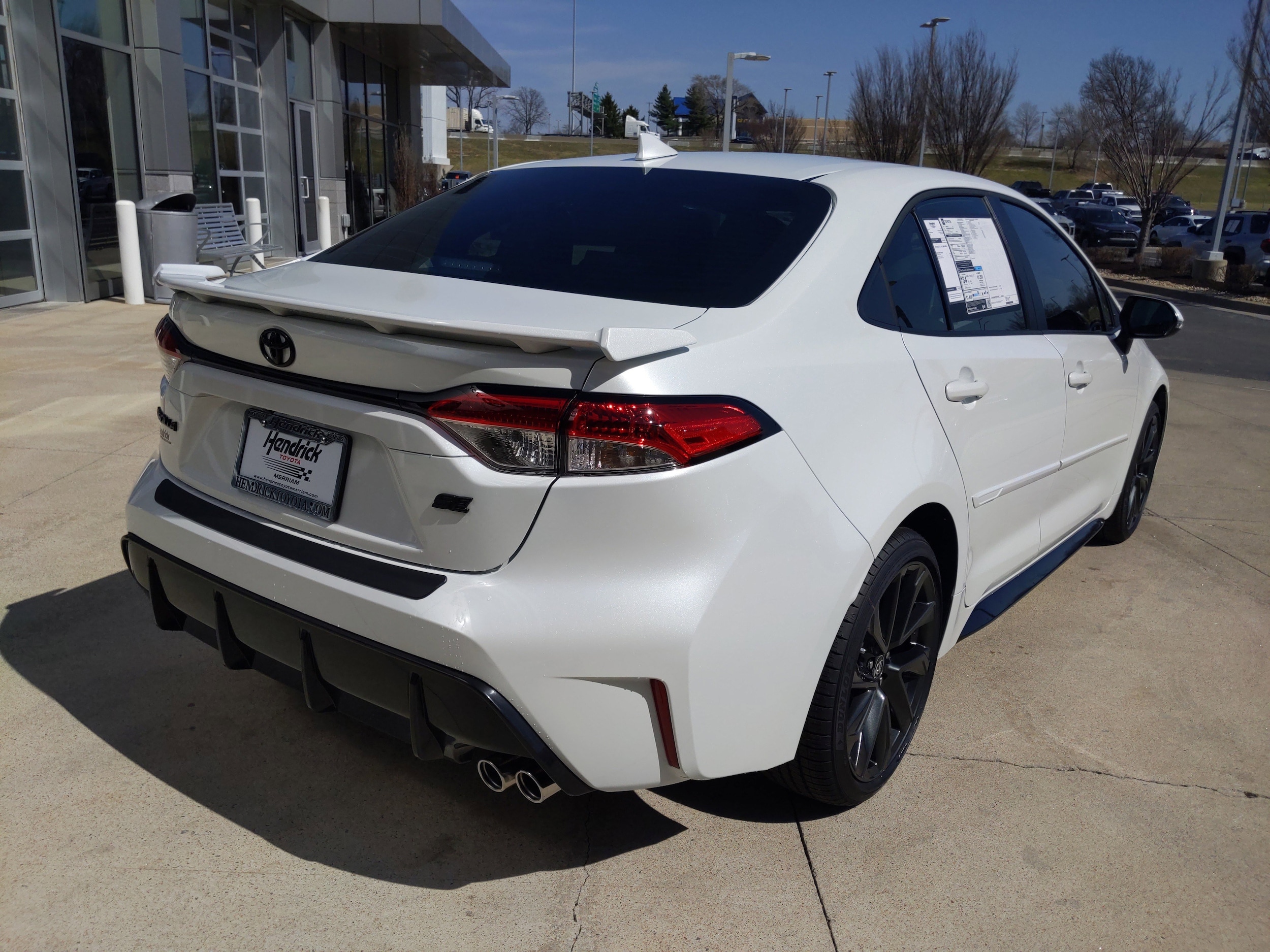 2026 Toyota Corolla SE photo 4