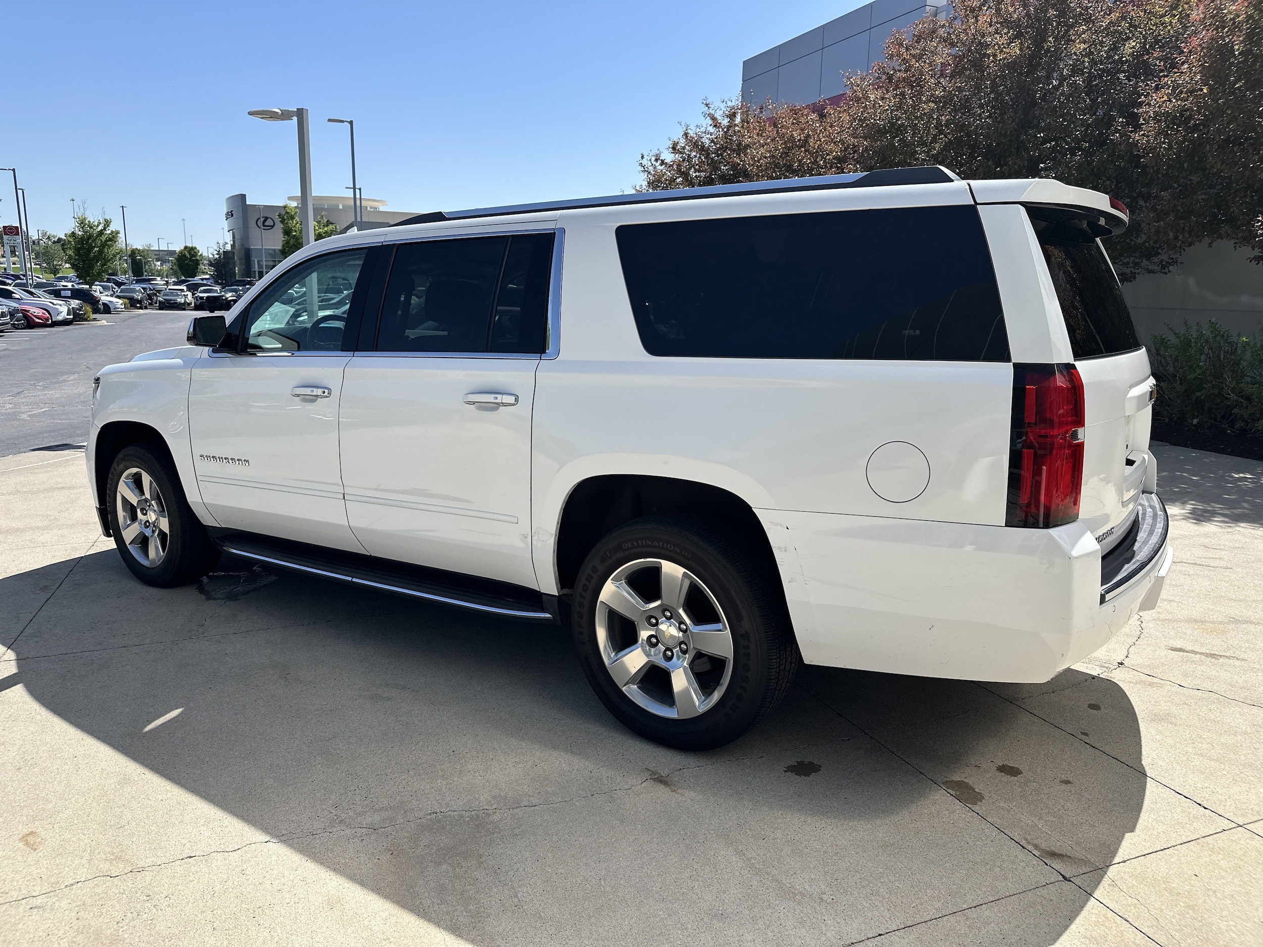 2018 Chevrolet Suburban Premier photo 6