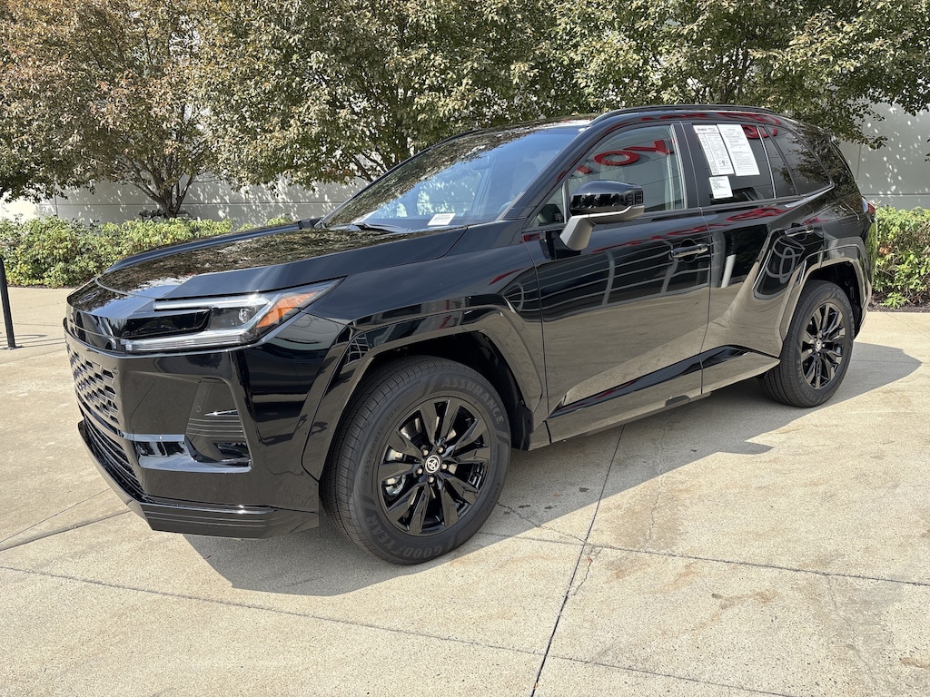 Used 2026 Toyota RAV4 Plug-In Hybrid SE SUV