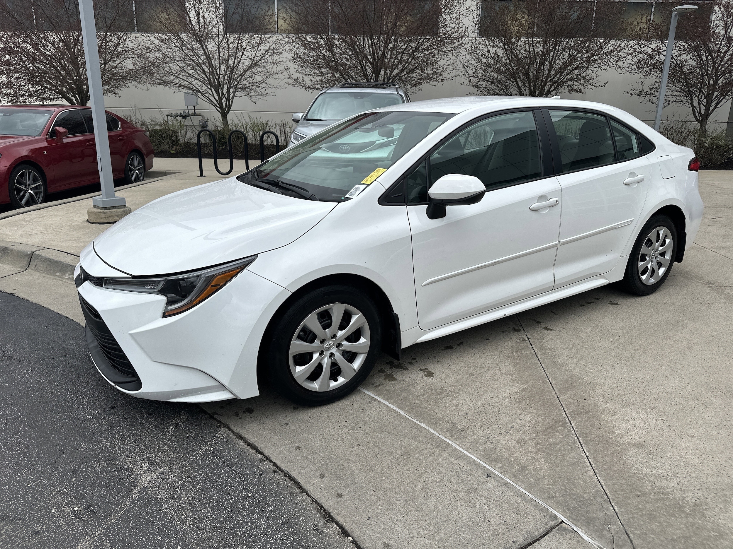 2024 Toyota Corolla LE photo 2