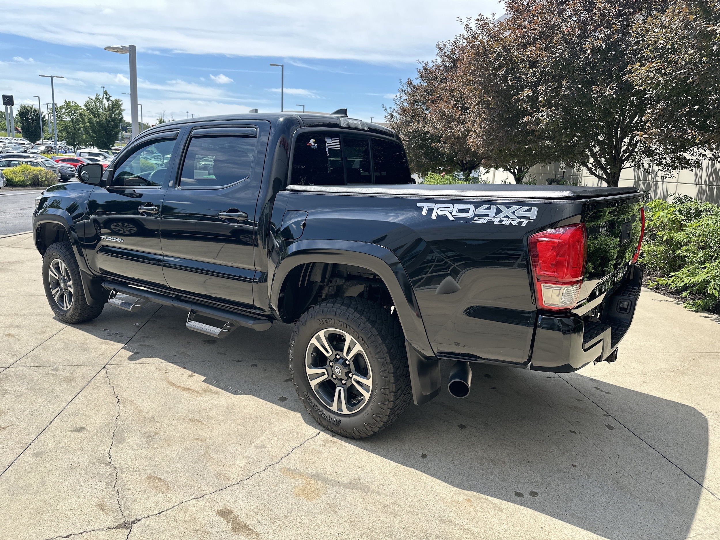Toyota Tacoma TRD Sport