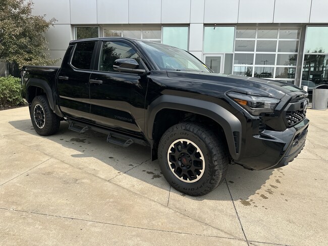 2024 Toyota Tacoma 4WD TRD Off Road Pickup