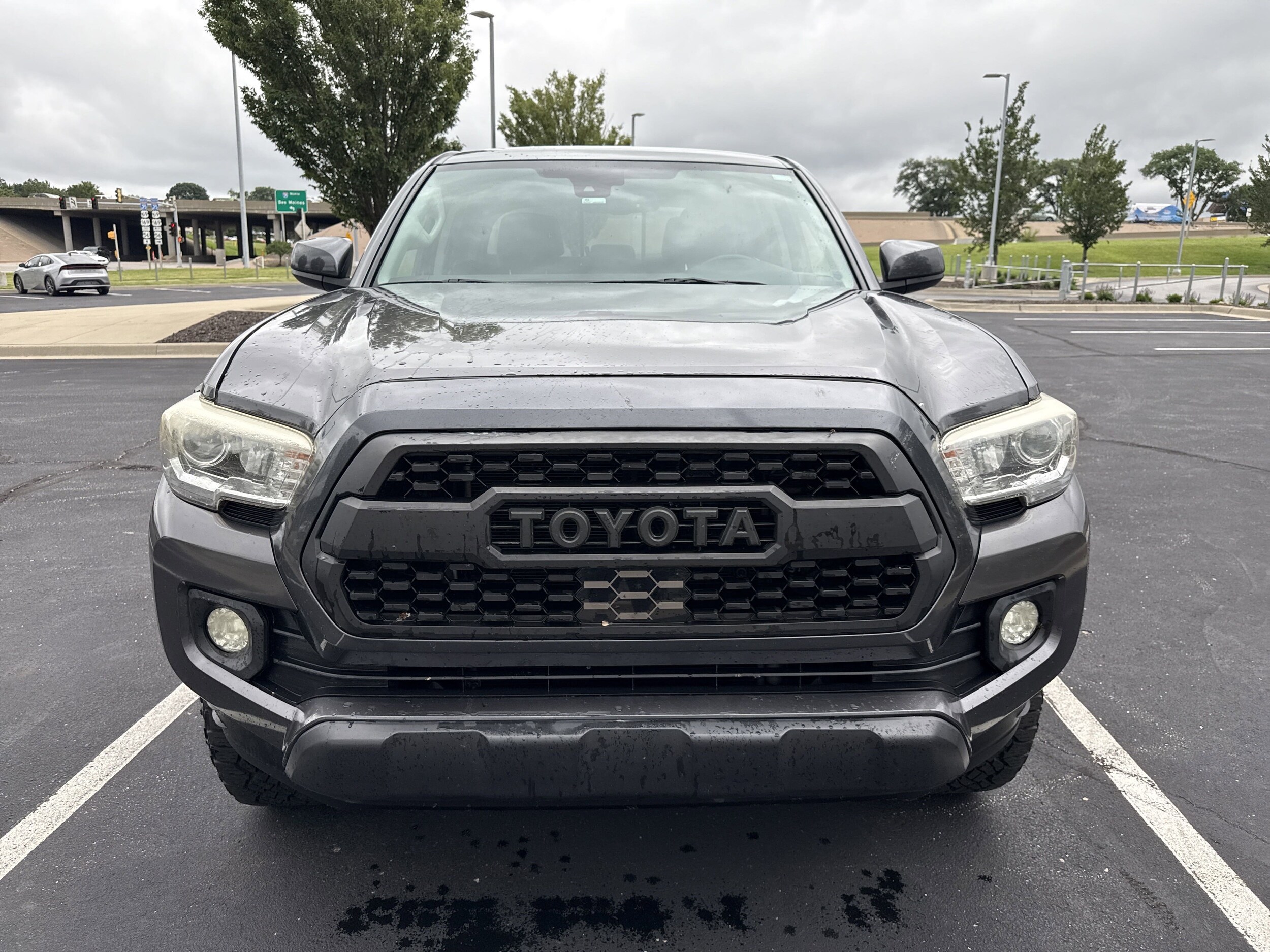 2018 Toyota Tacoma SR5 photo 3