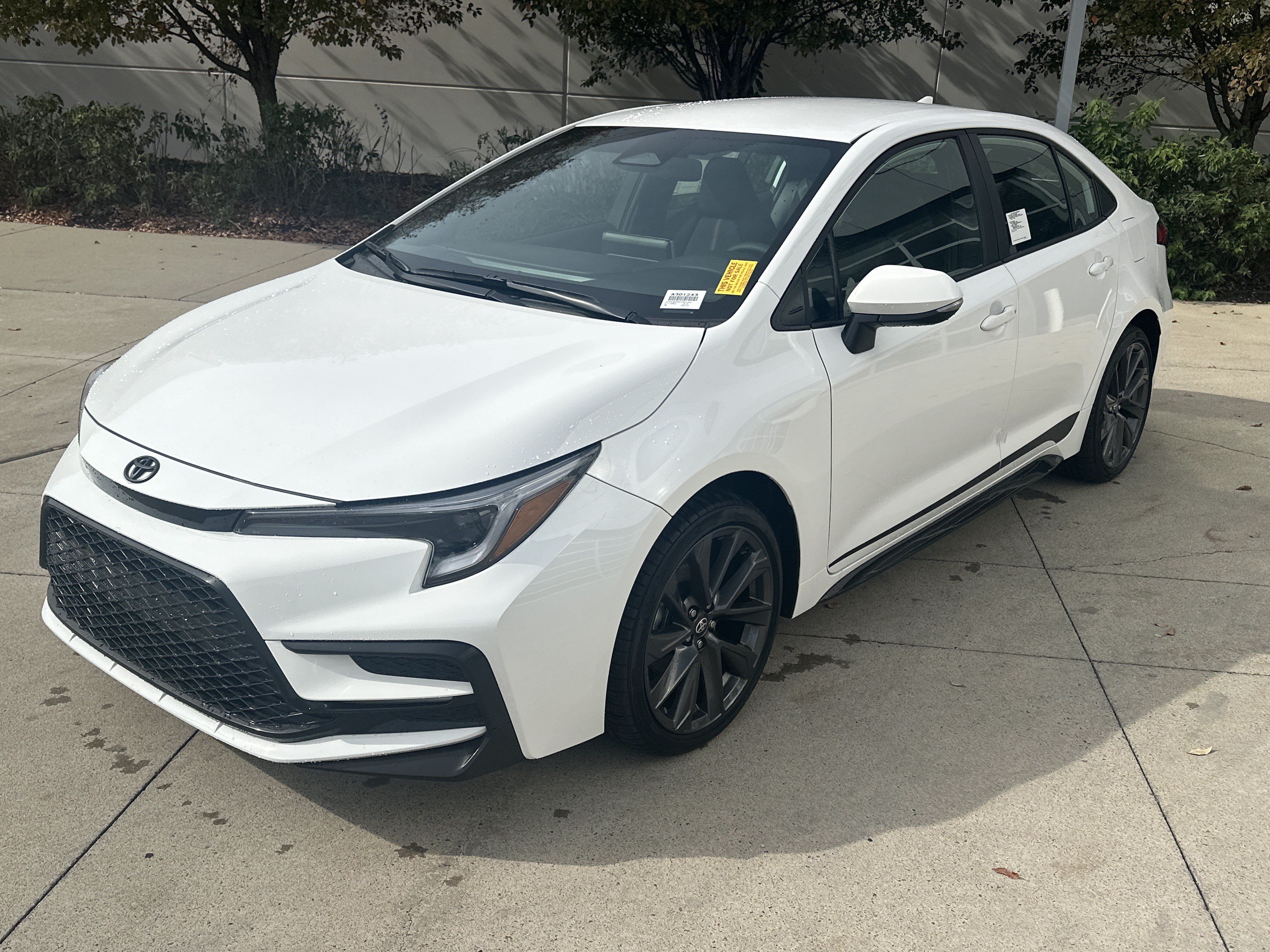 Used 2027 Toyota Corolla SE Sedan
