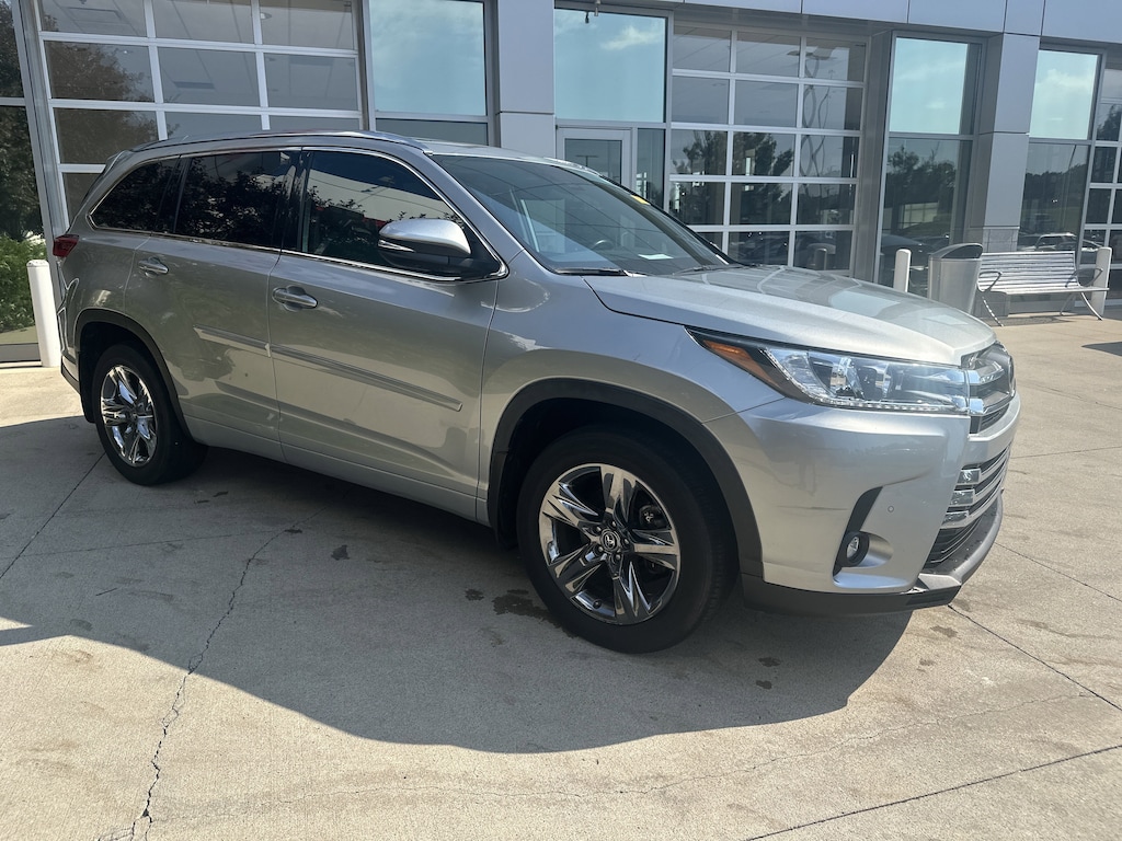 Used 2019 Toyota Highlander Limited Platinum SUV