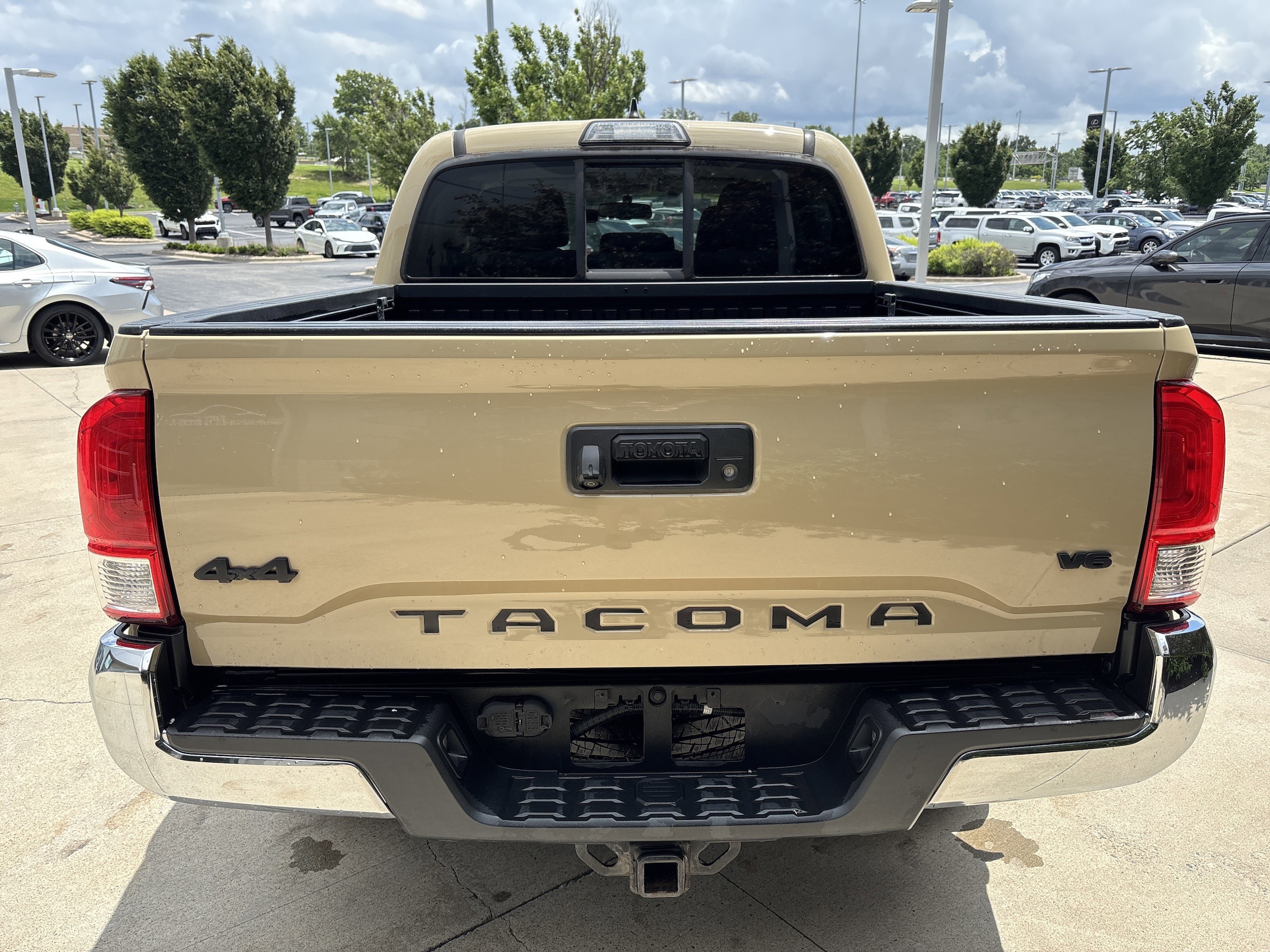 Toyota Tacoma SR5