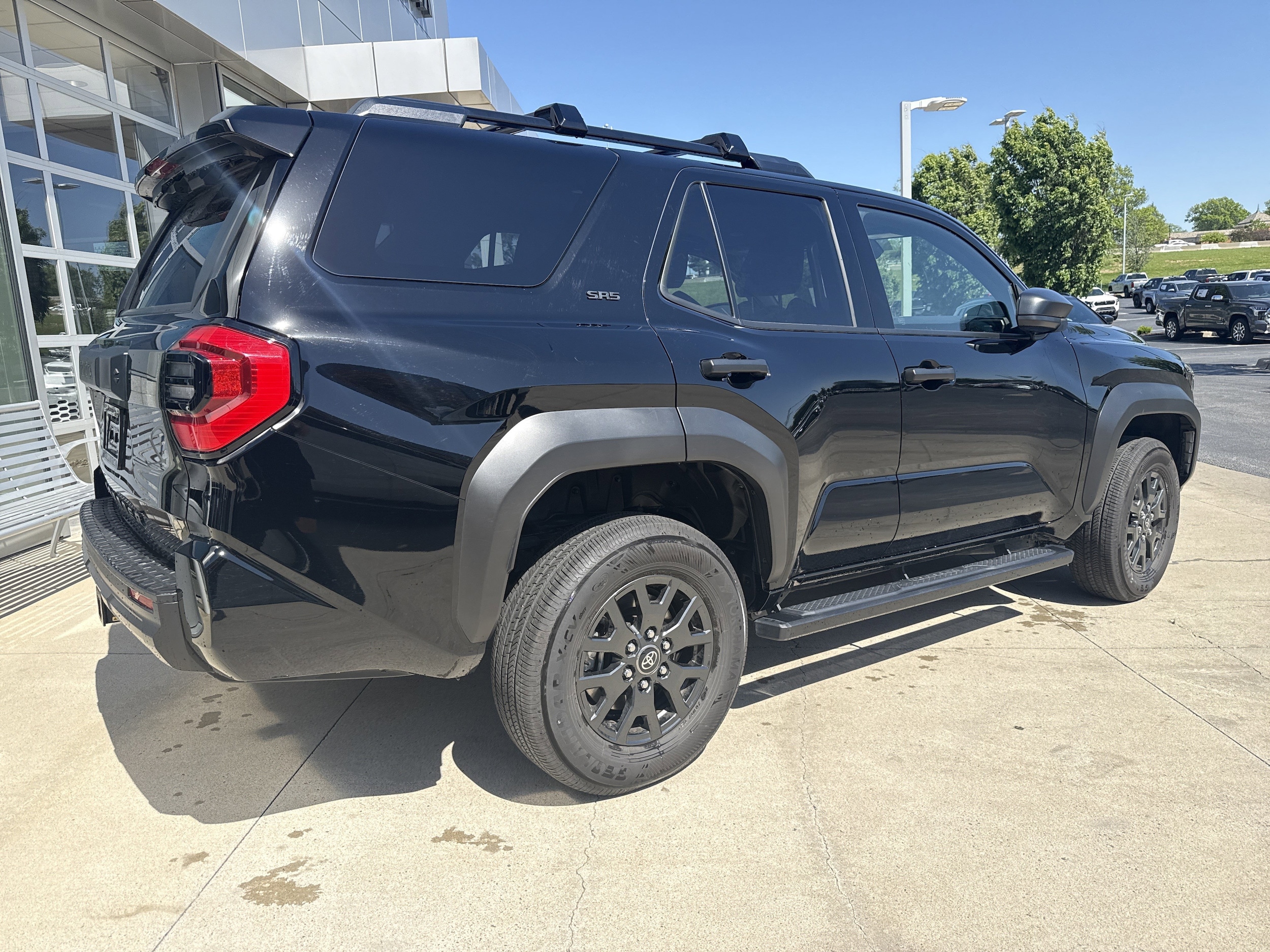 2025 Toyota 4Runner SR5 photo 5