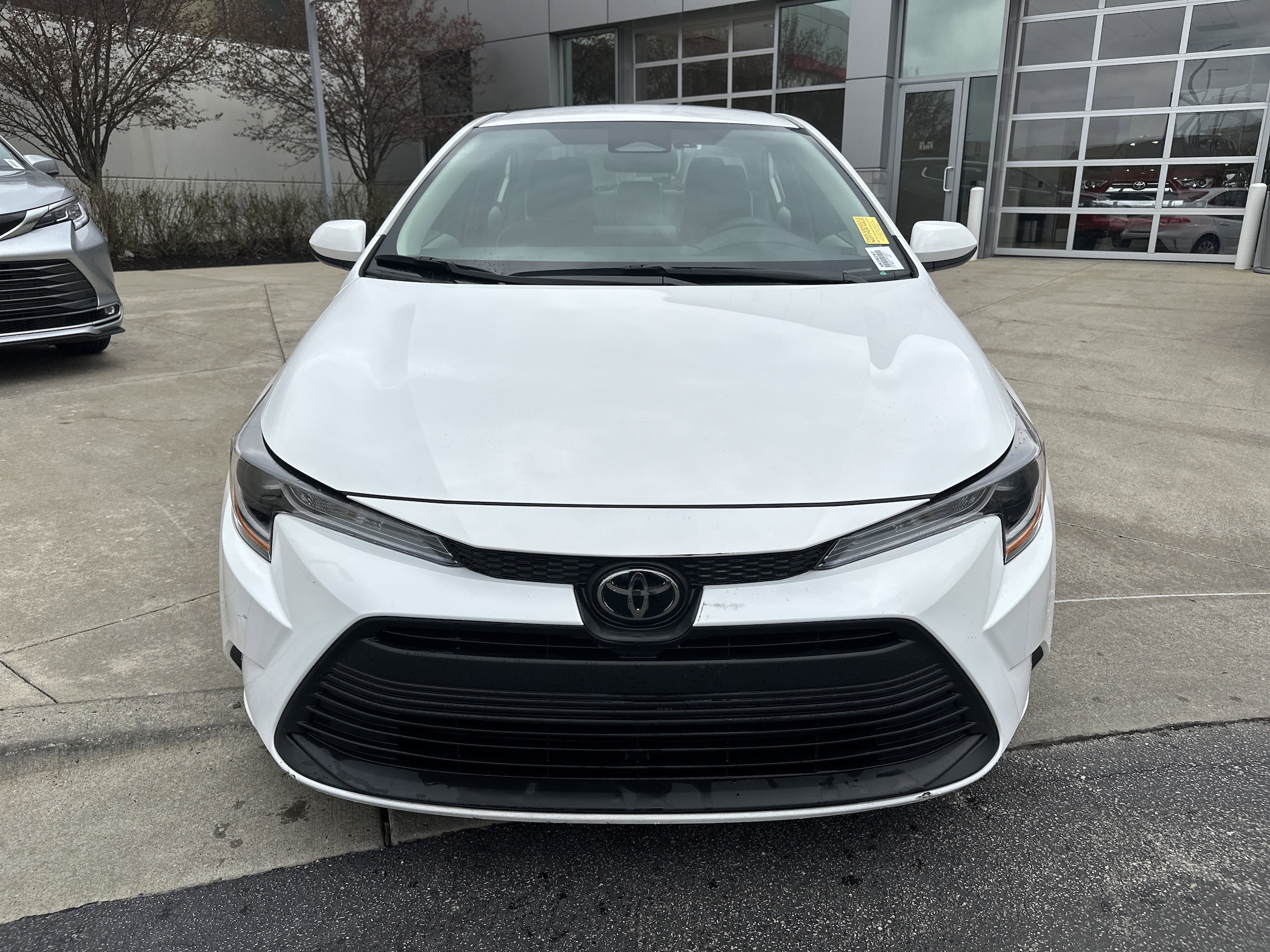 2024 Toyota Corolla LE photo 4