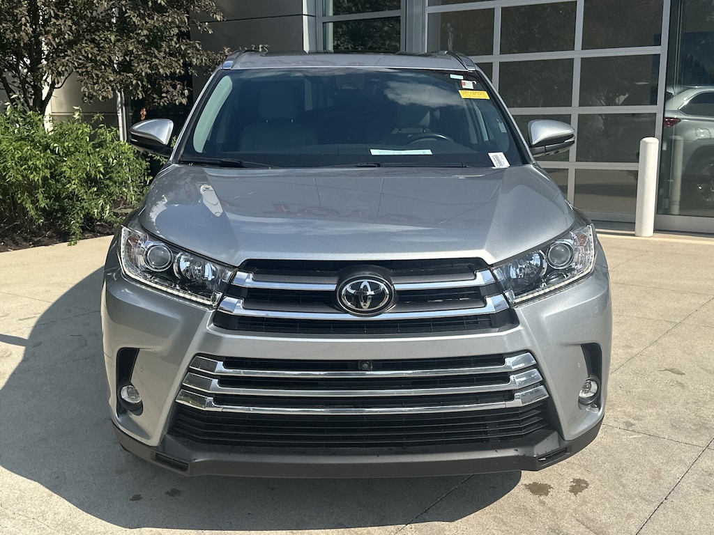 Used 2019 Toyota Highlander Limited Platinum SUV