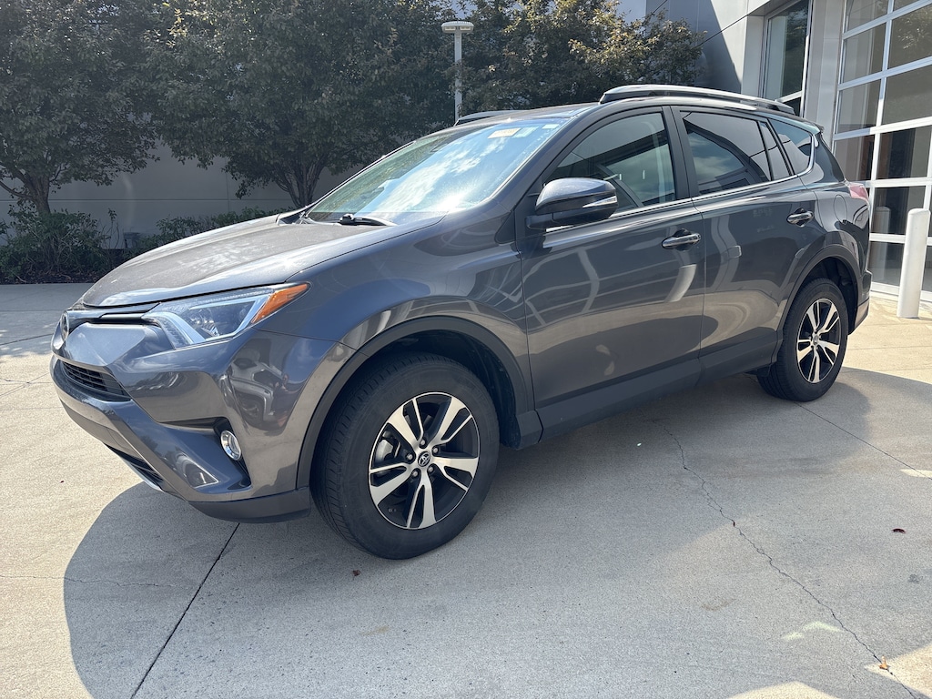 Used 2017 Toyota RAV4 XLE SUV