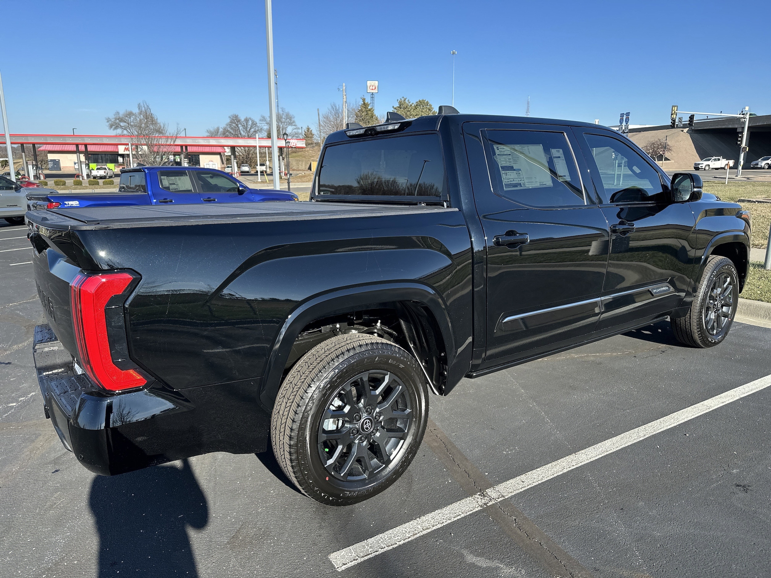 2026 Toyota Tundra 4WD Platinum photo 3