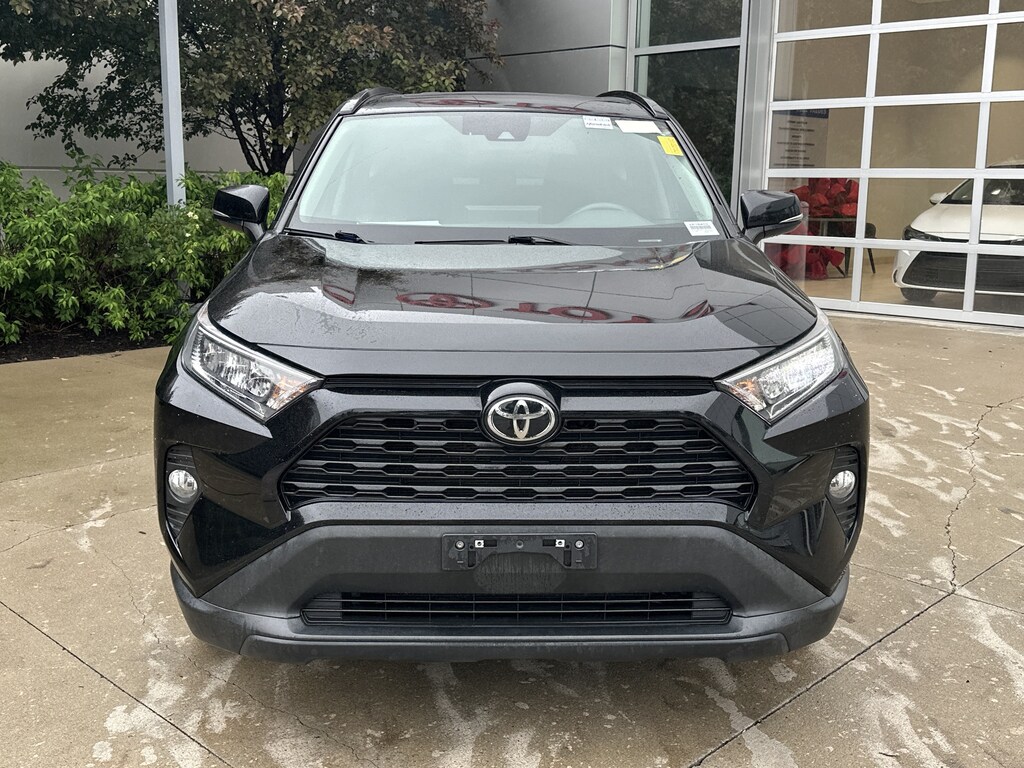 Used 2021 Toyota RAV4 XLE SUV