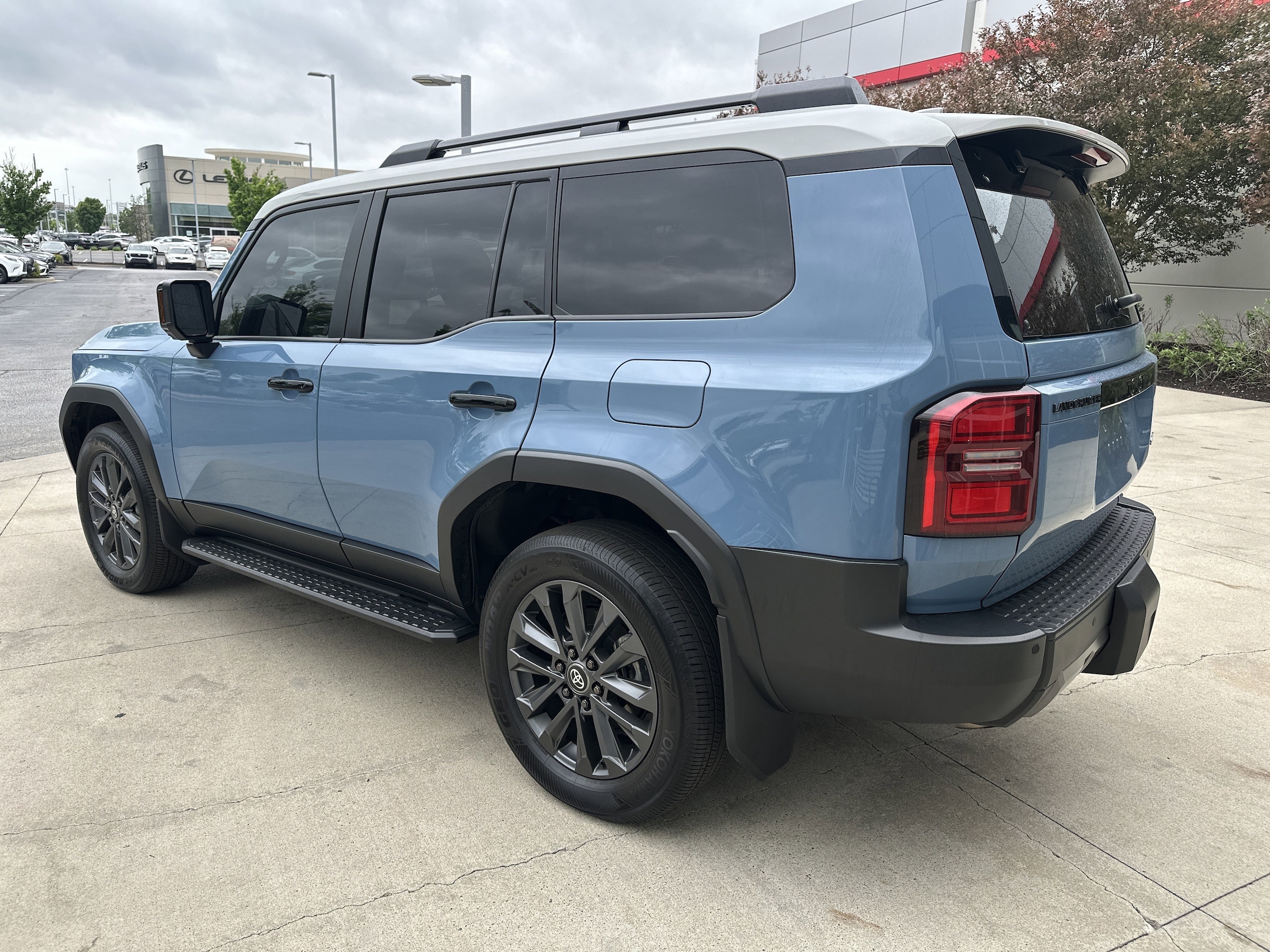 2024 Toyota Land Cruiser photo 5