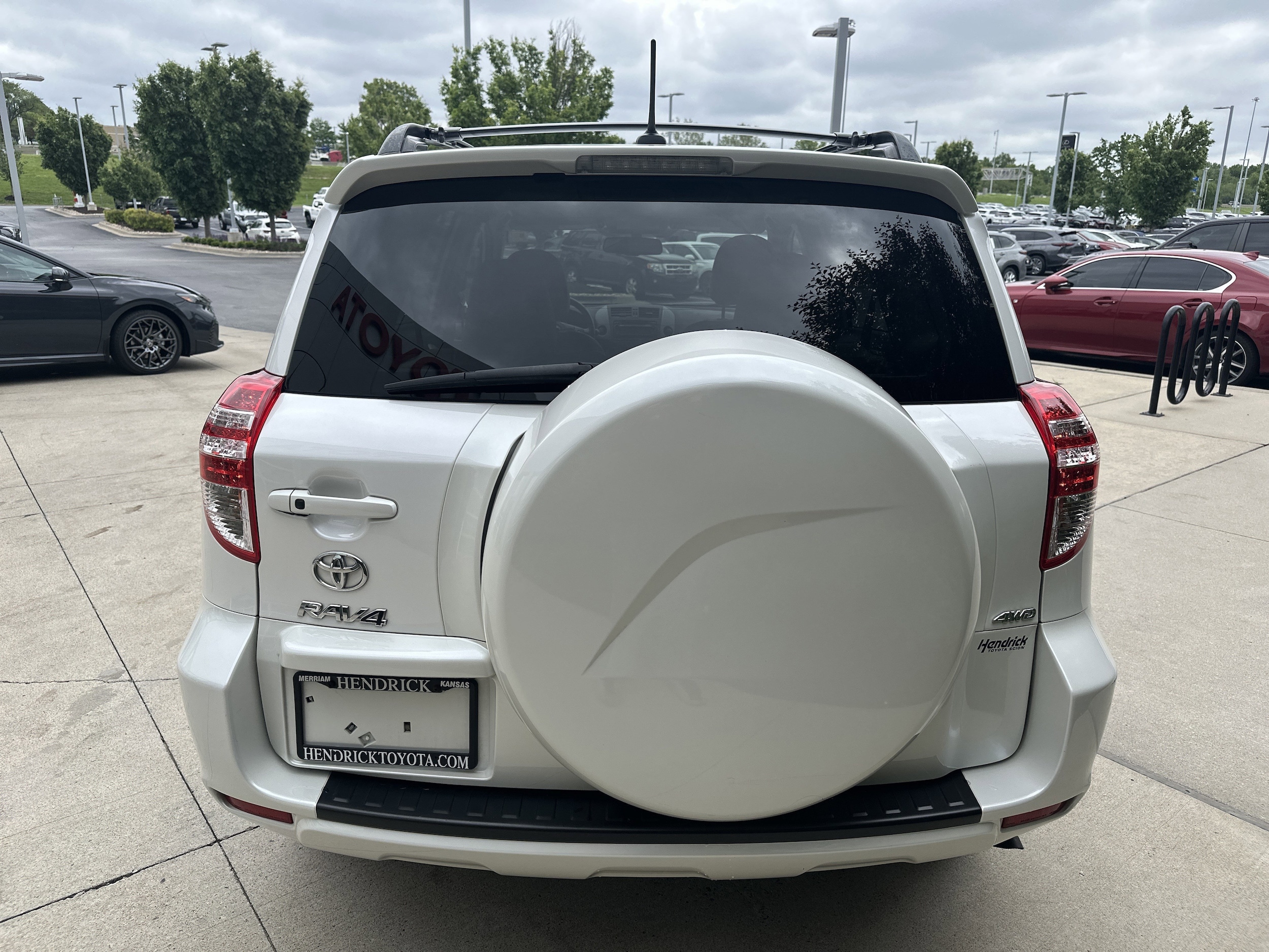 2012 Toyota RAV4 Limited photo 6