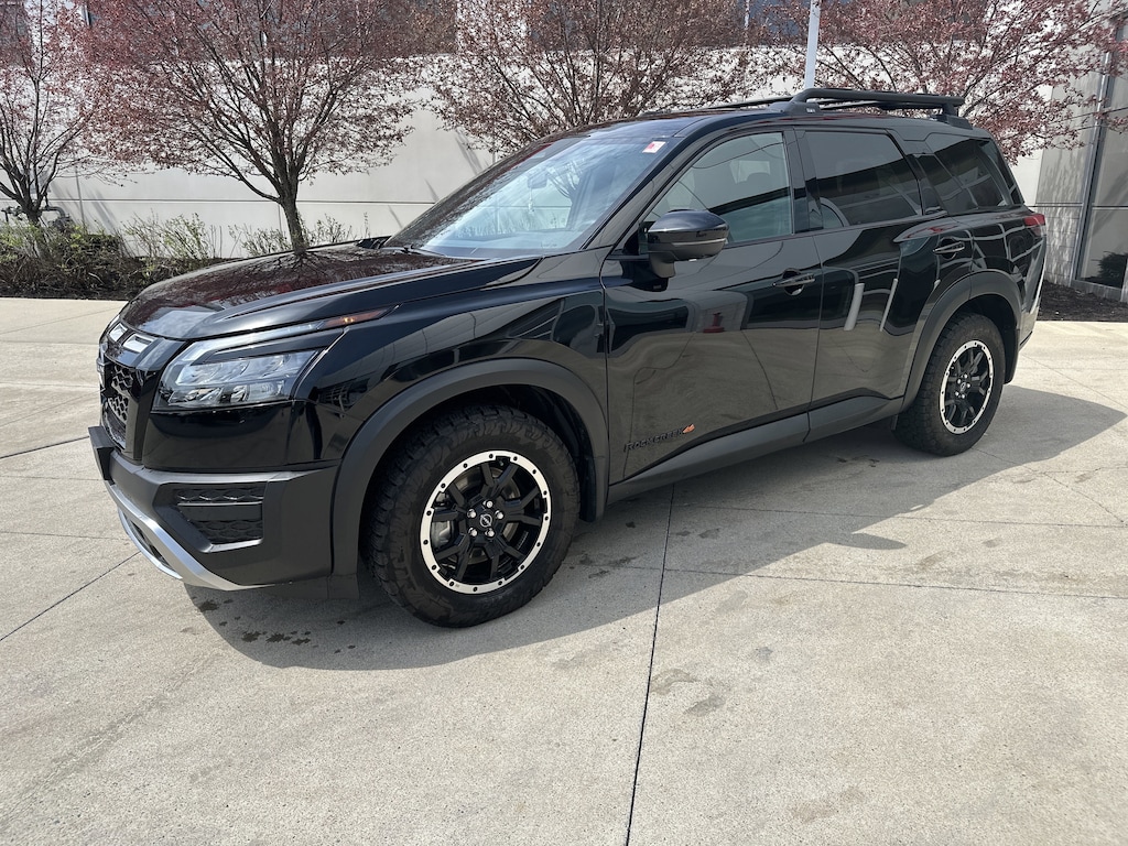 Used 2024 Nissan Pathfinder Rock Creek SUV
