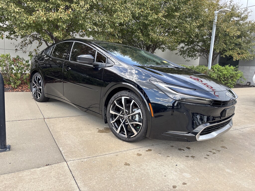 Certified 2026 Toyota Prius Plug-In Hybrid XSE Premium Hatchback