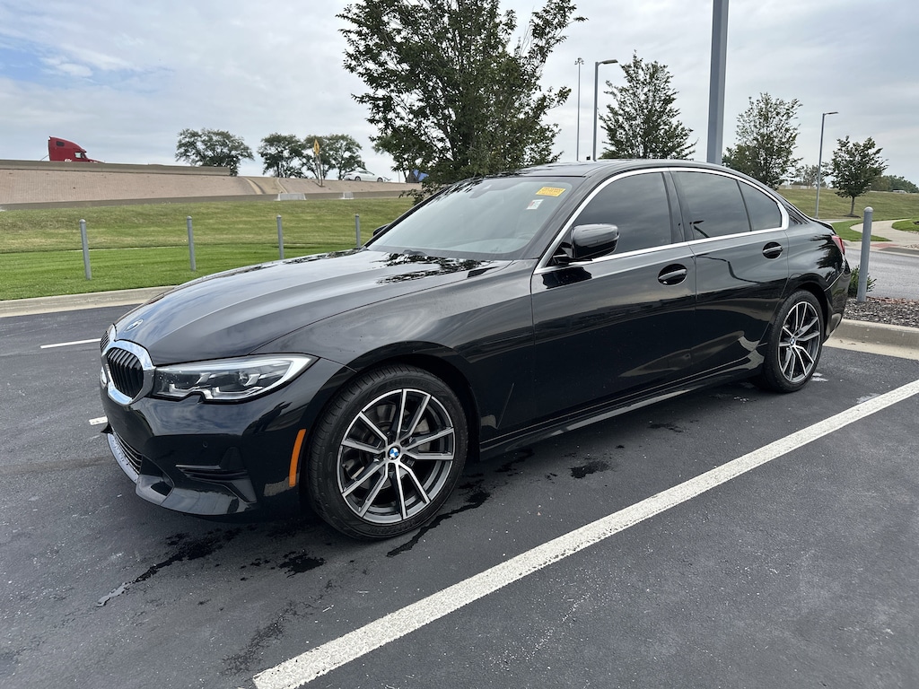 Used 2021 BMW 3 Series 330i xDrive Sedan