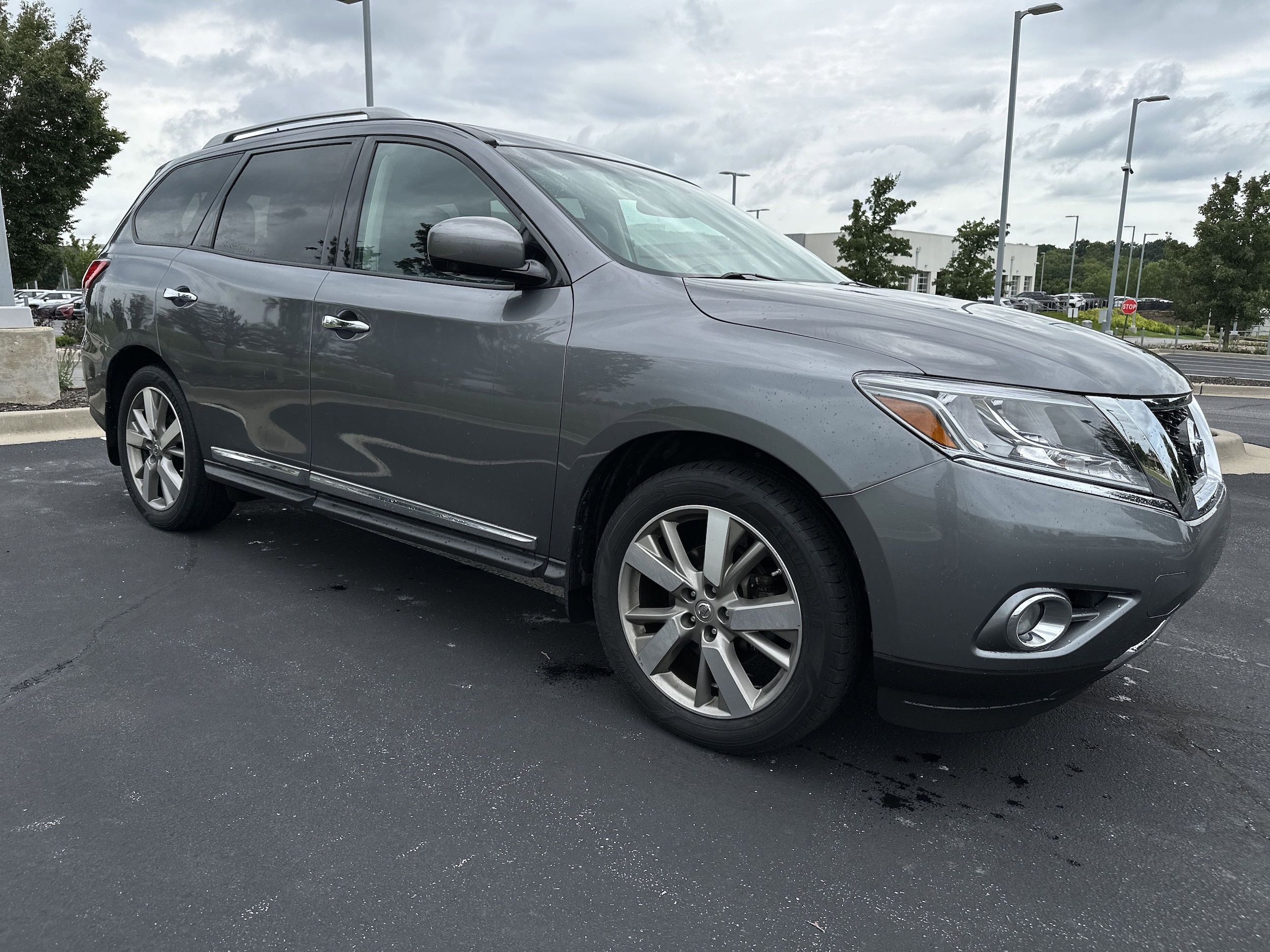 2016 Nissan Pathfinder Platinum