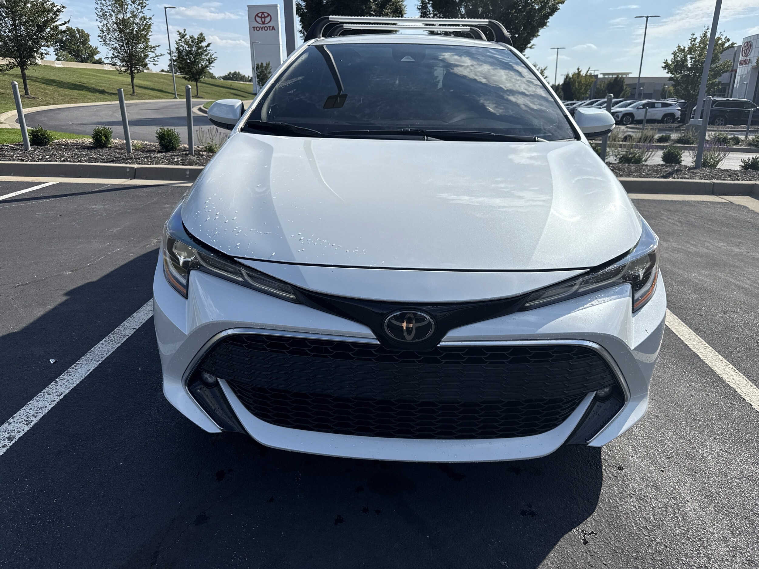 2021 Toyota Corolla XSE photo 2