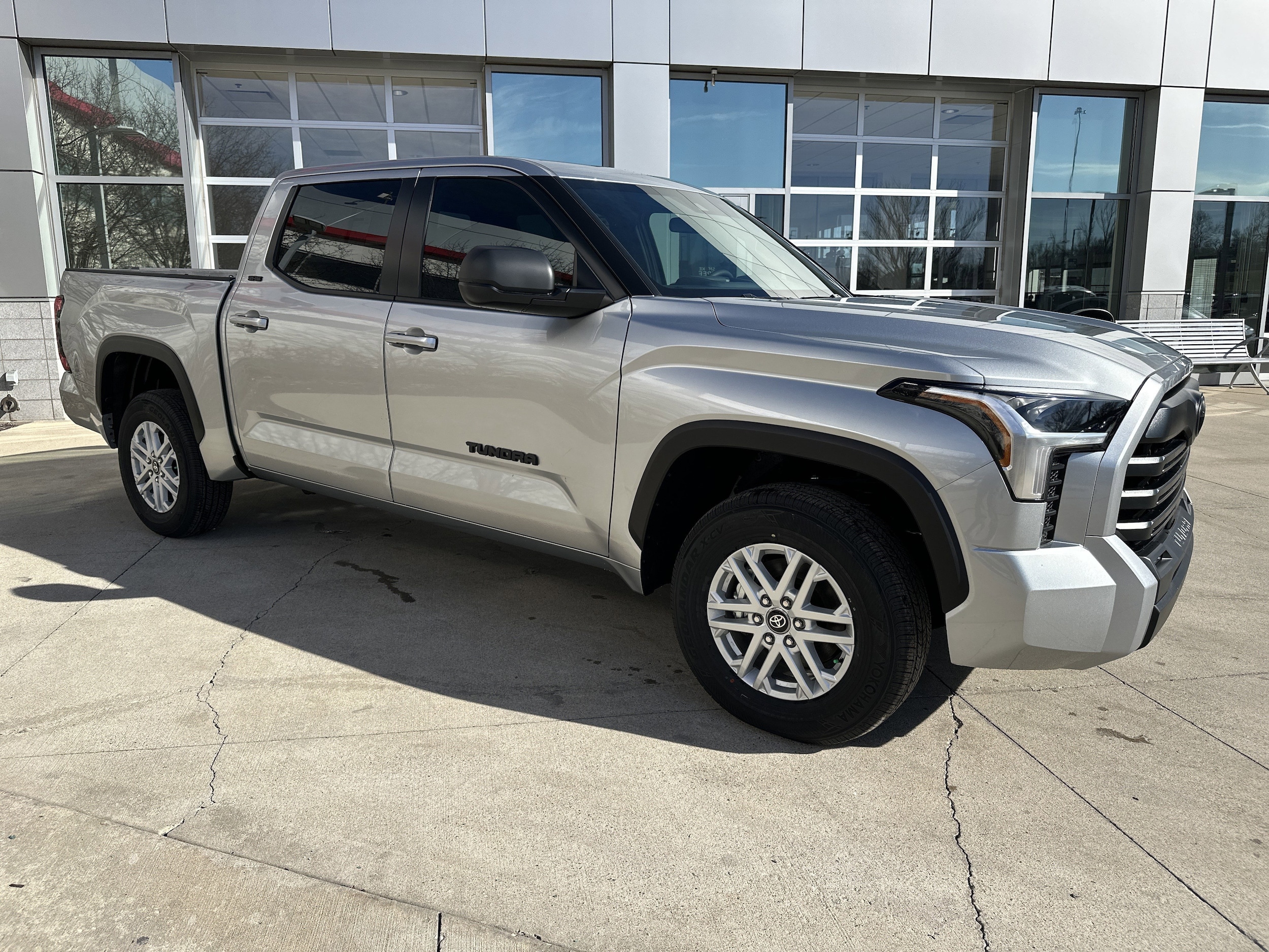 Used 2026 Toyota Tundra SR5 with VIN 5TFLA5DB3TX345327 for sale in Kansas City