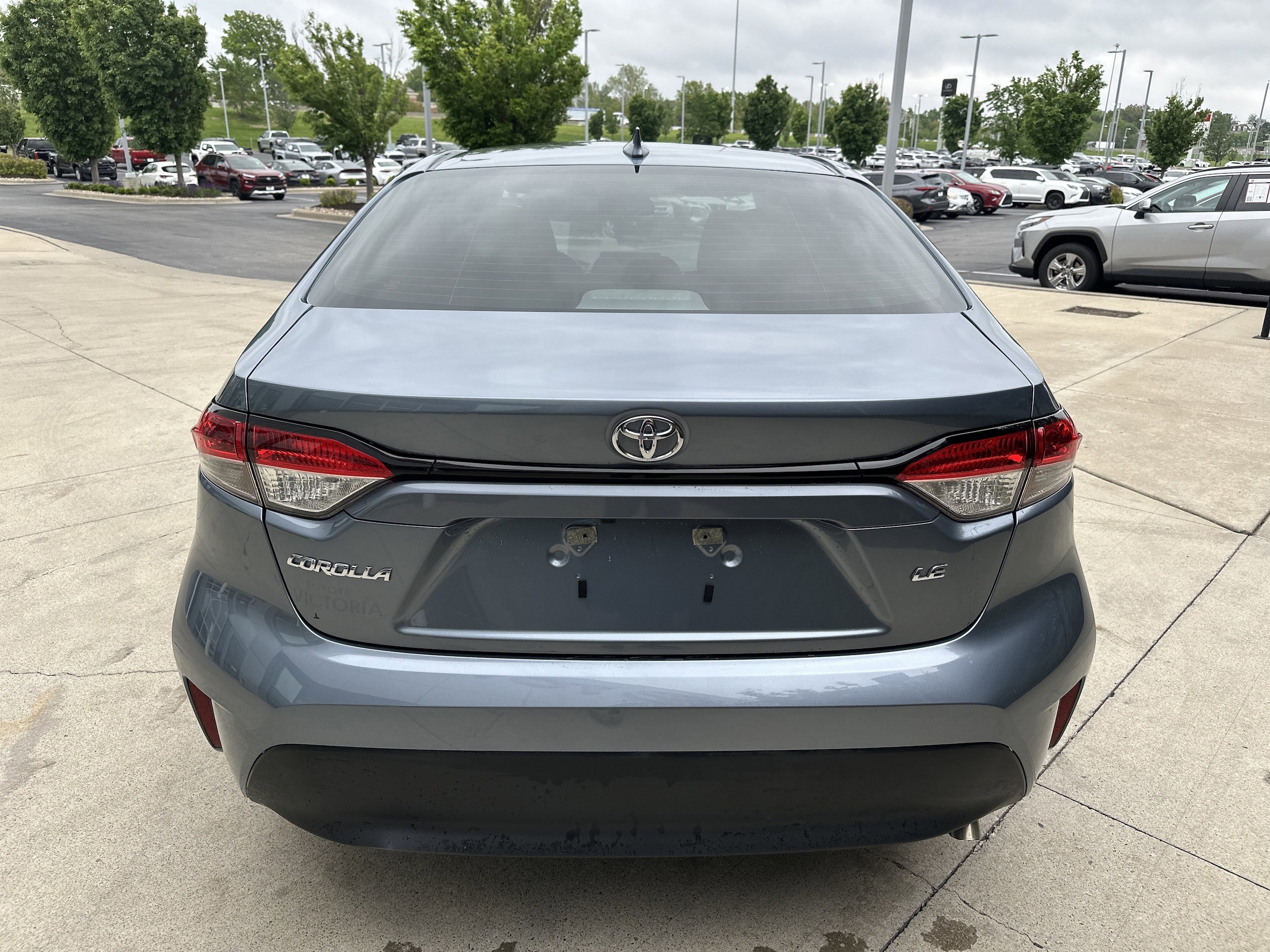 2025 Toyota Corolla LE photo 6