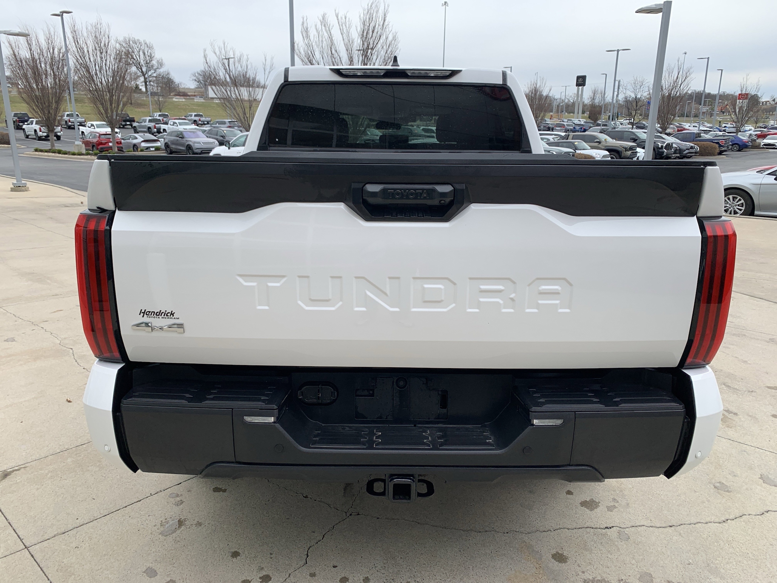 2024 Toyota Tundra 4WD SR5 photo 6