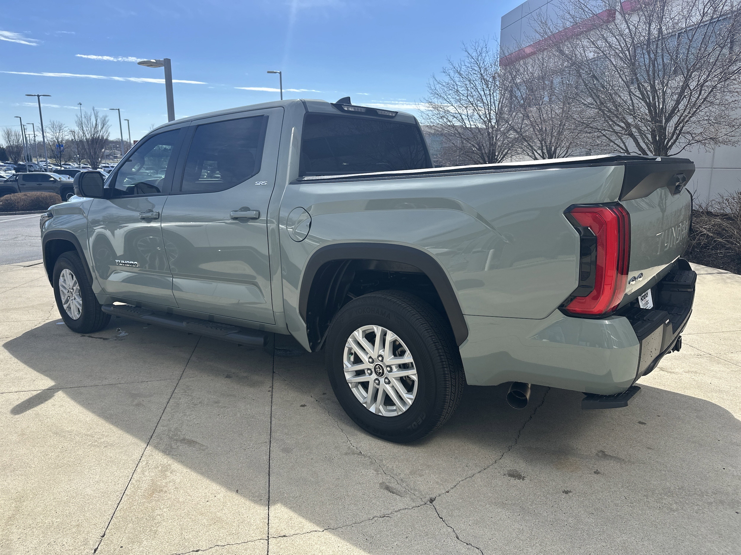 2024 Toyota Tundra 4WD SR5 photo 5
