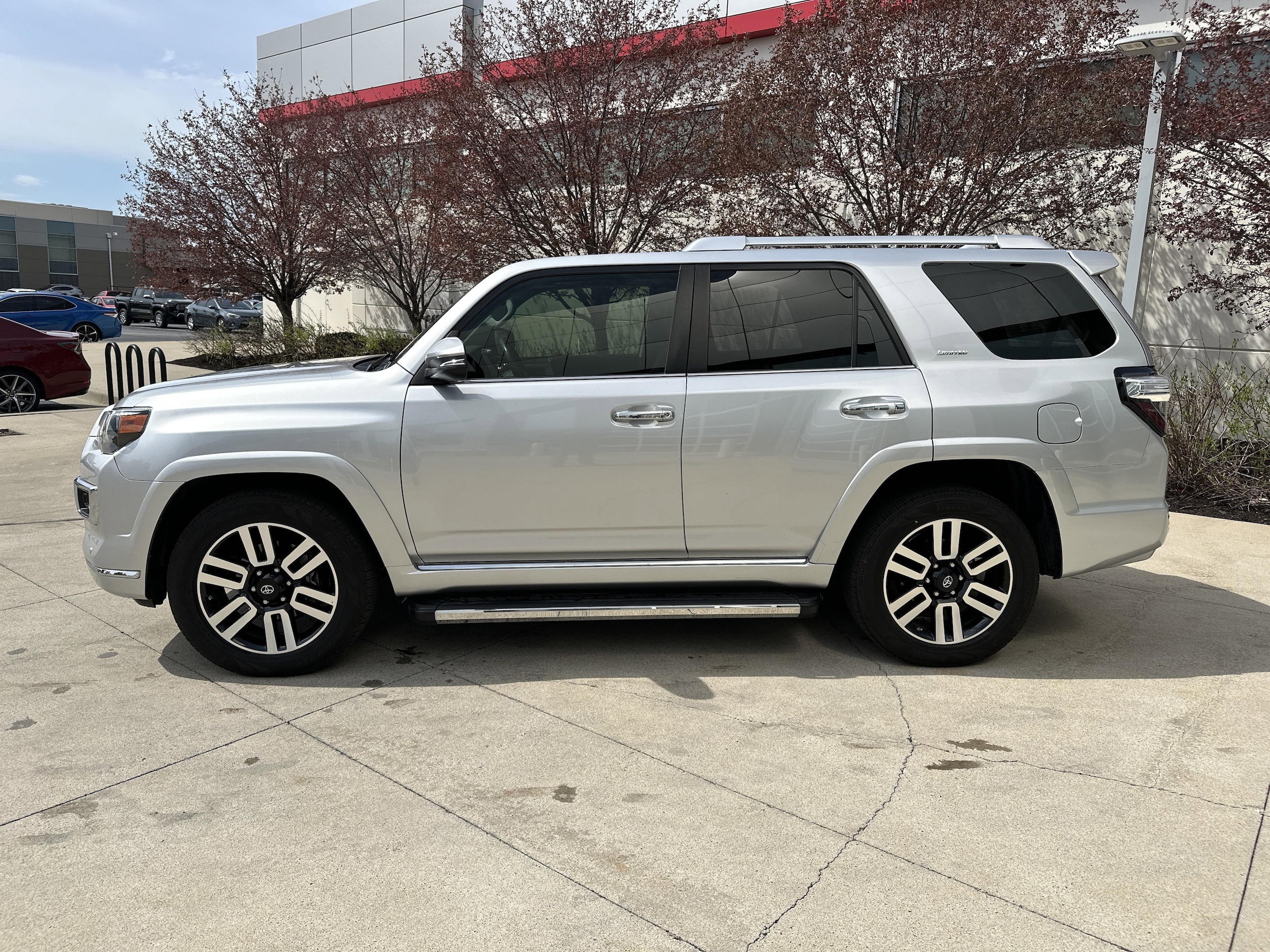 2019 Toyota 4Runner Limited photo 3