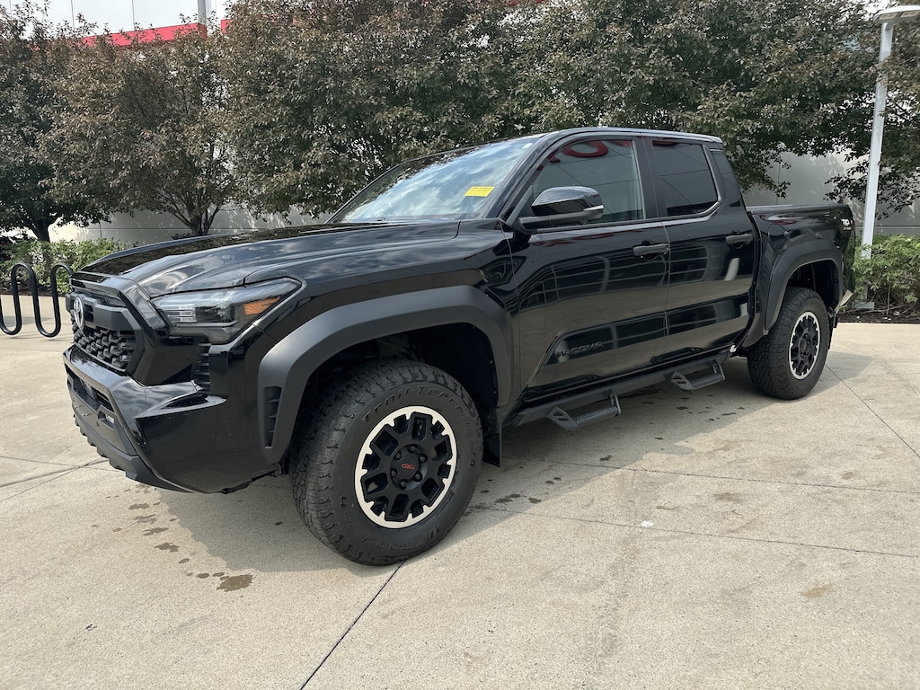 Used 2024 Toyota Tacoma 4WD TRD Off Road Pickup