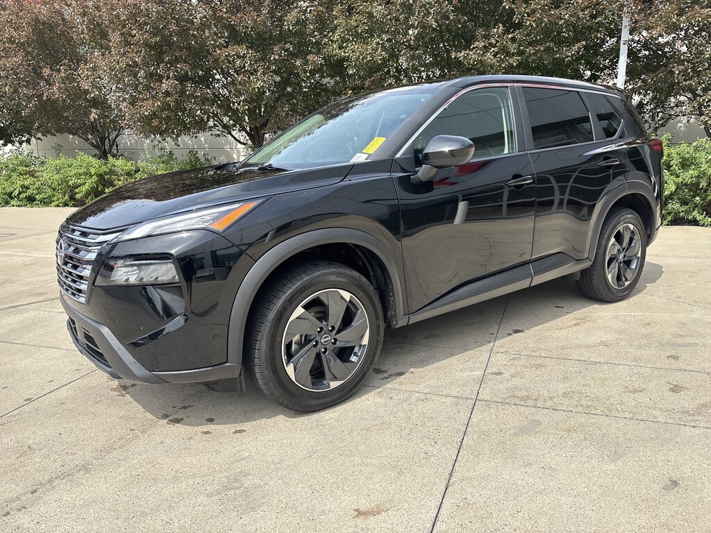 Used 2025 Nissan Rogue SV SUV