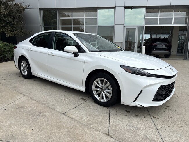 2025 Toyota Camry LE Sedan