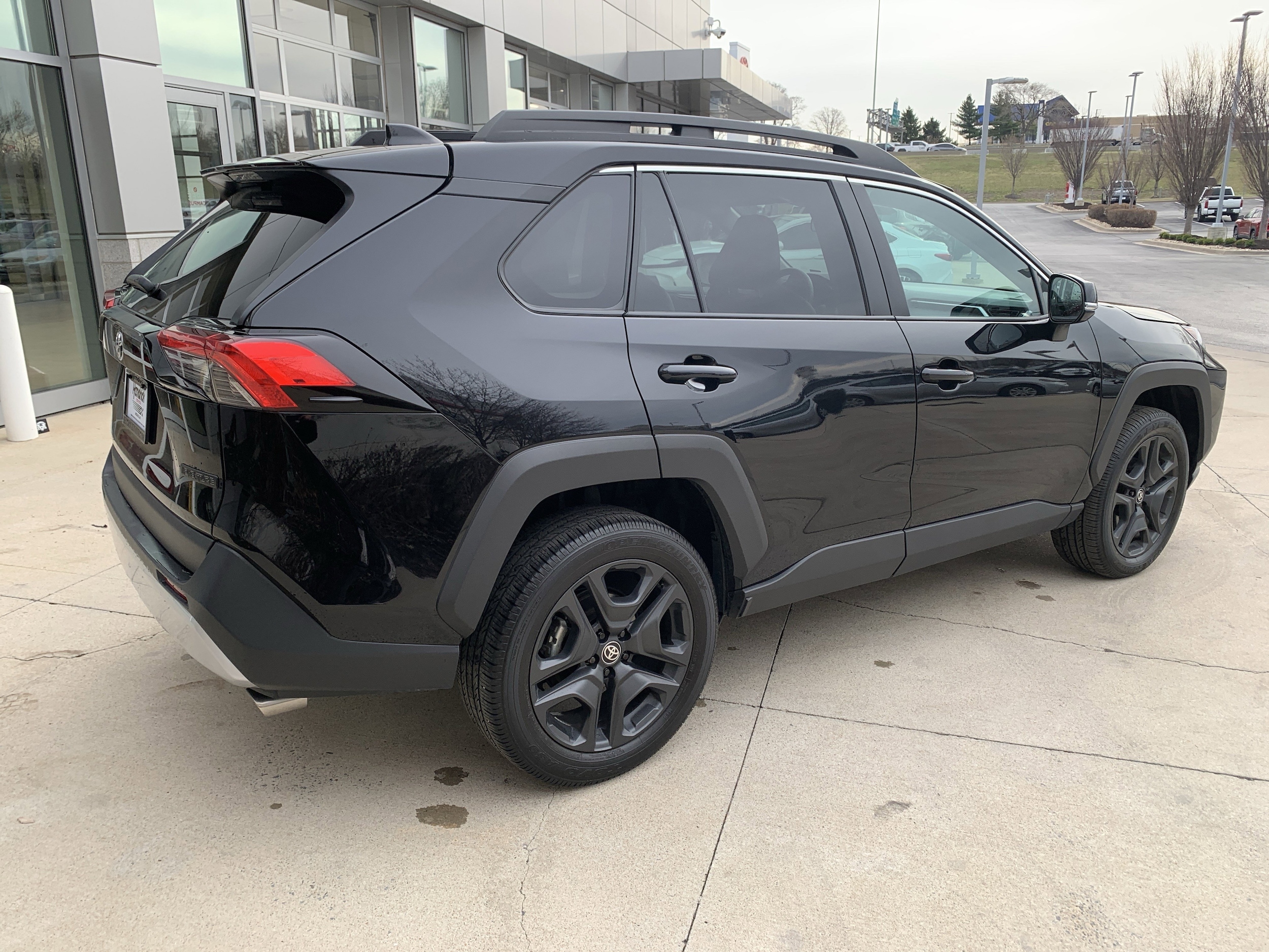 2024 Toyota RAV4 Adventure photo 5